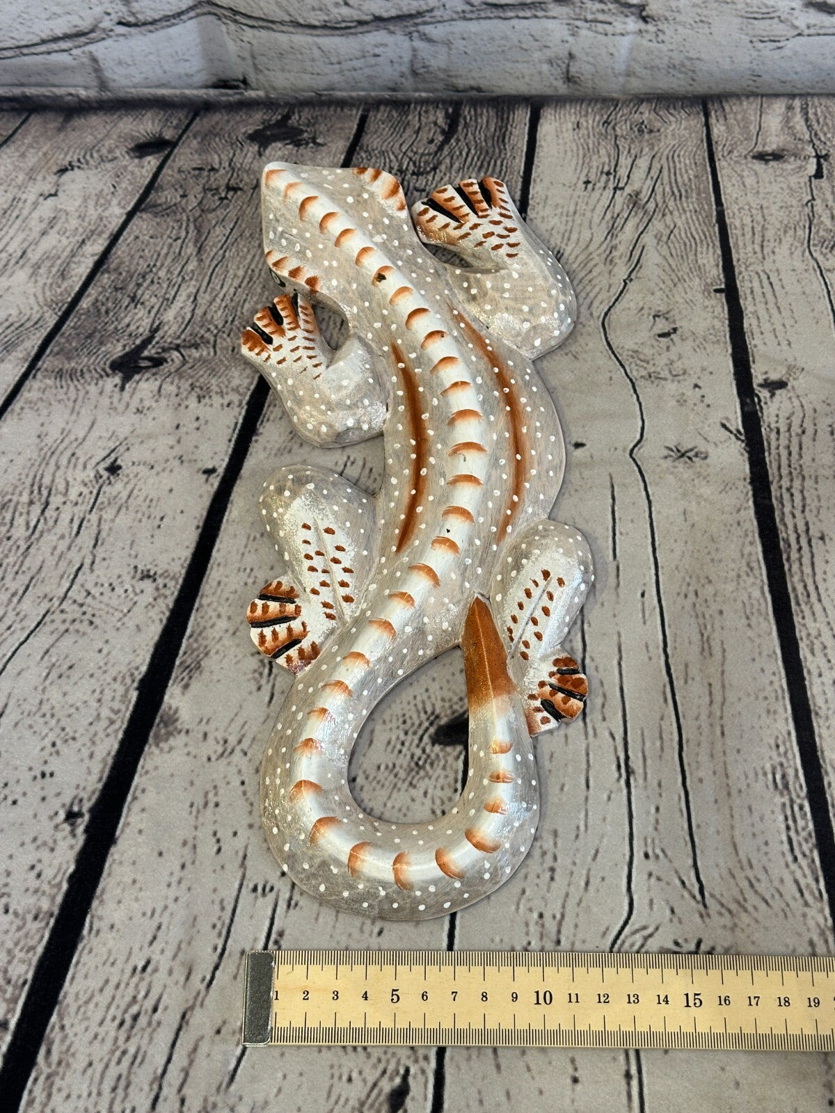 30cm Gecko Lizard Grey Wood Wall Hanging Wooden Ornaments Wood Carving