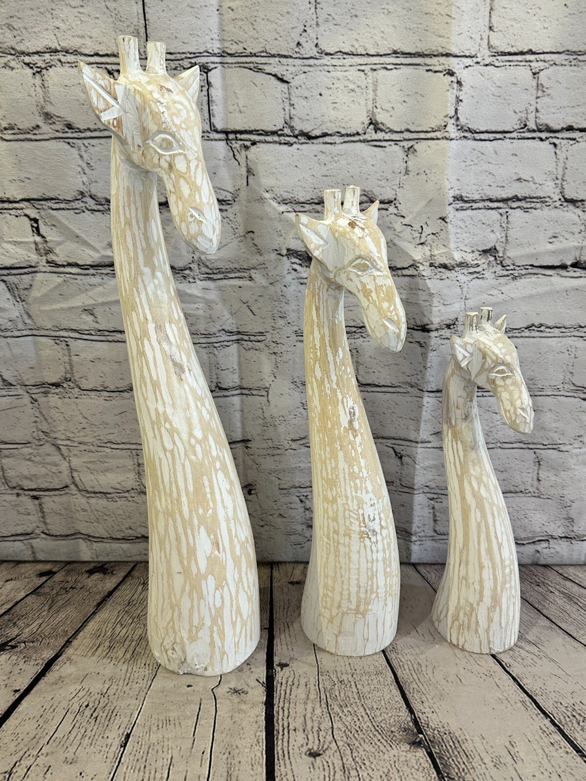 White Wooden Giraffe Head With Shabby Pattern 50cm x 10cm Handmade and Fairtrade