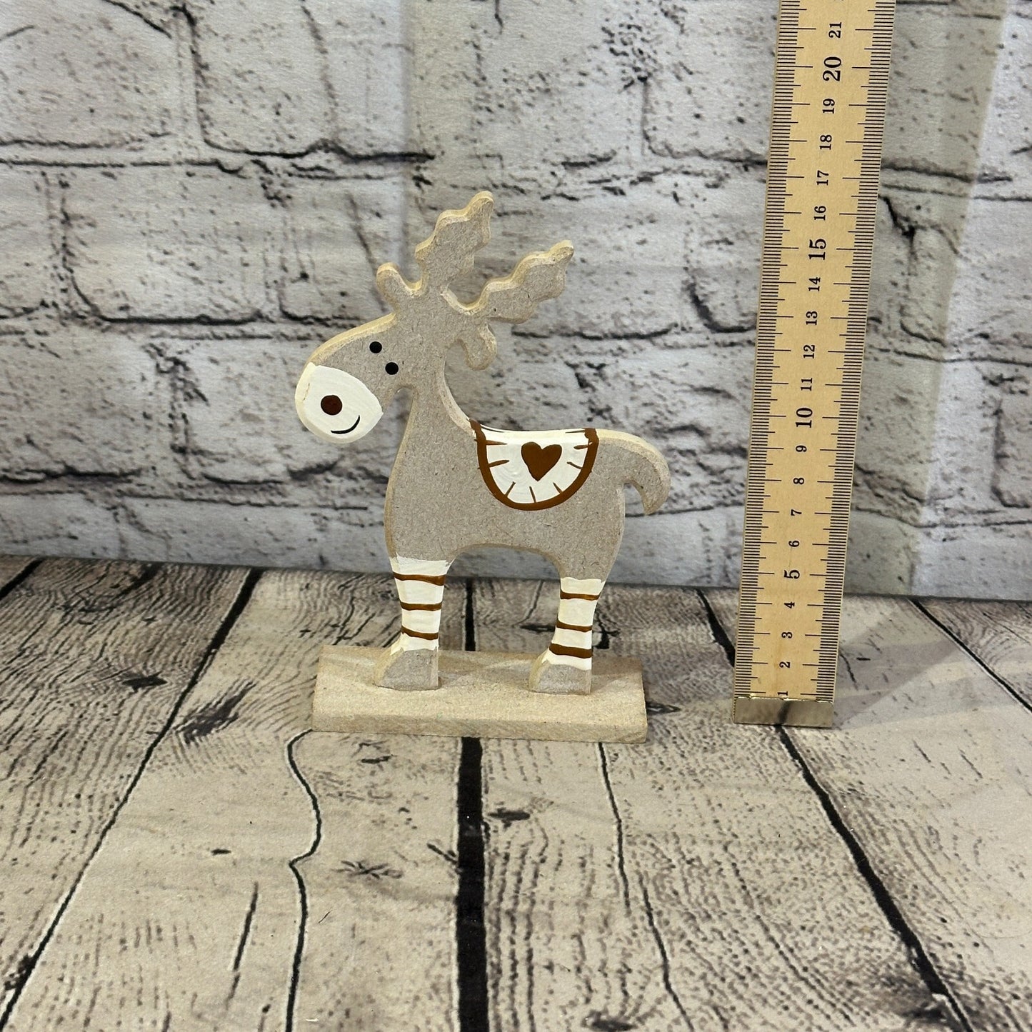 18cm x 10cm Grey Handcrafted Wood Reindeer Xmas Christmas Ornament Antlers