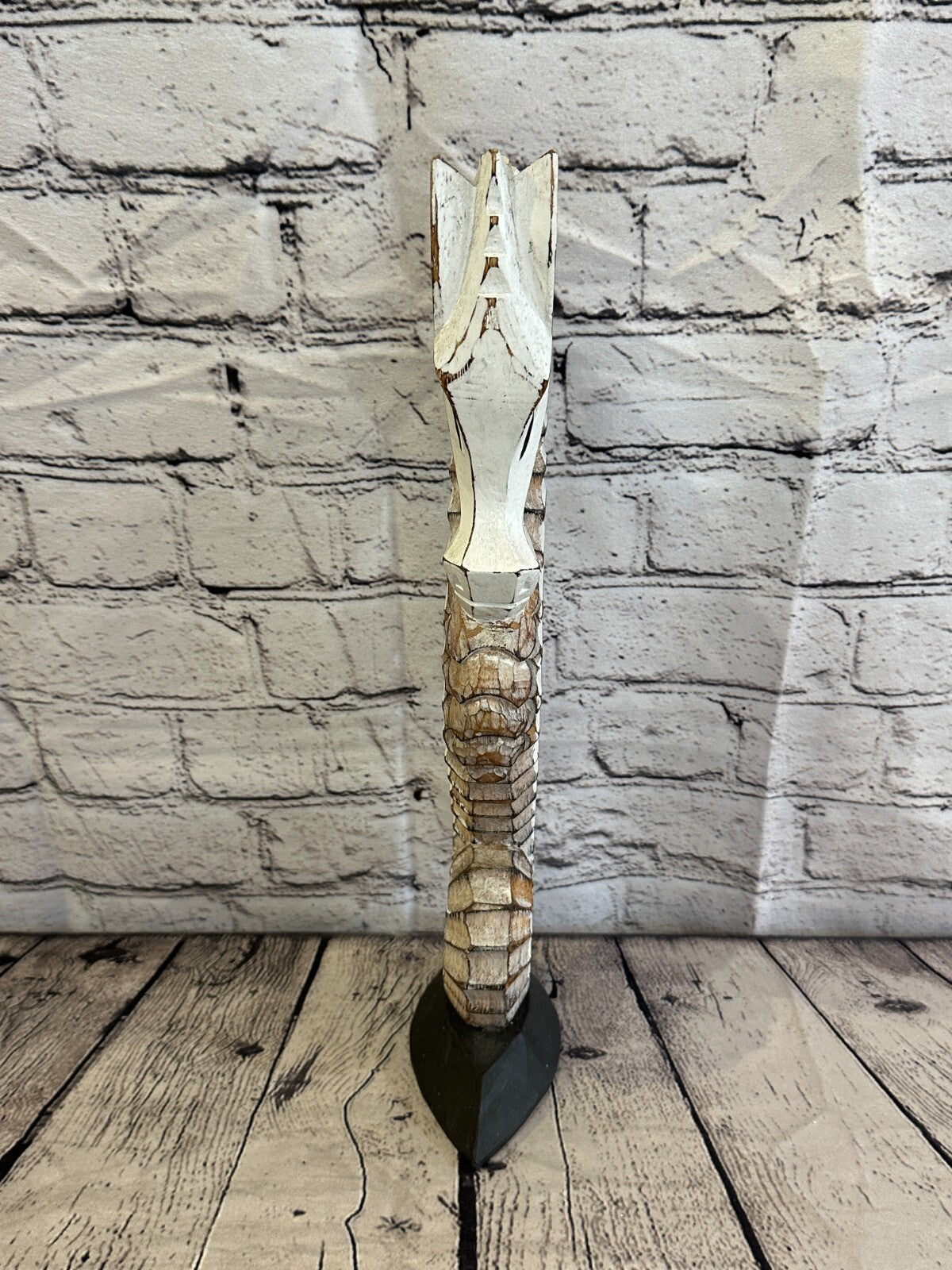 40cm White Brown Wooden Shabby Seahorse Statue Ornament Fair Trade Handcarved