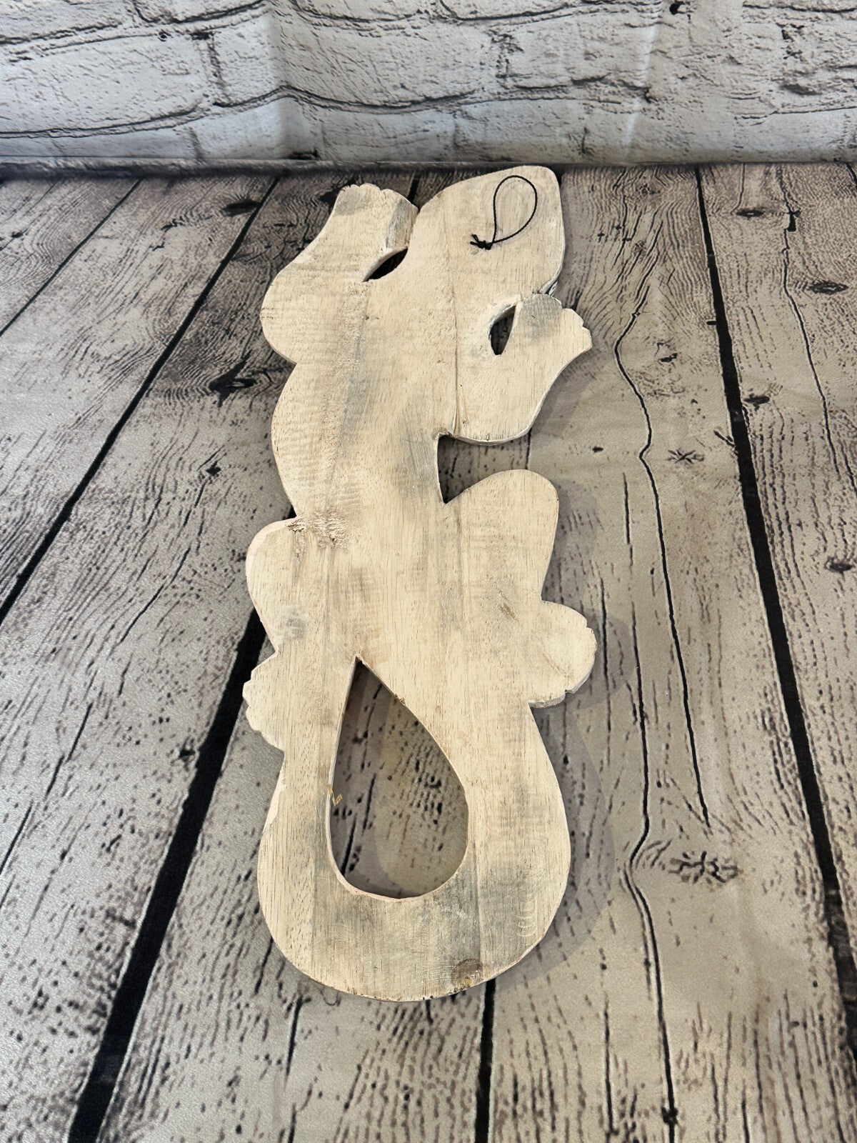 30cm Gecko Lizard Grey Wood Wall Hanging Wooden Ornaments Wood Carving