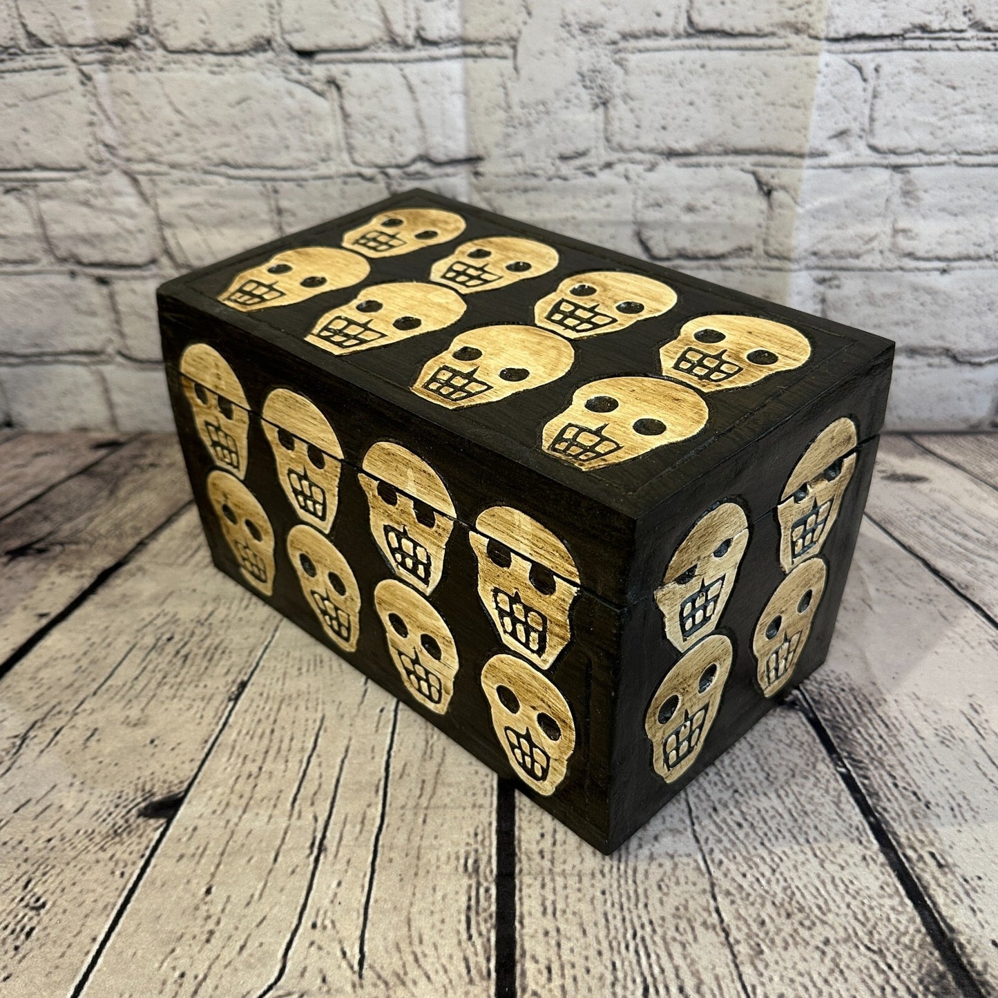 25cm x 15cm x 15cm Square Wooden Gothic Skeleton Skull Coffin Jewellery Box