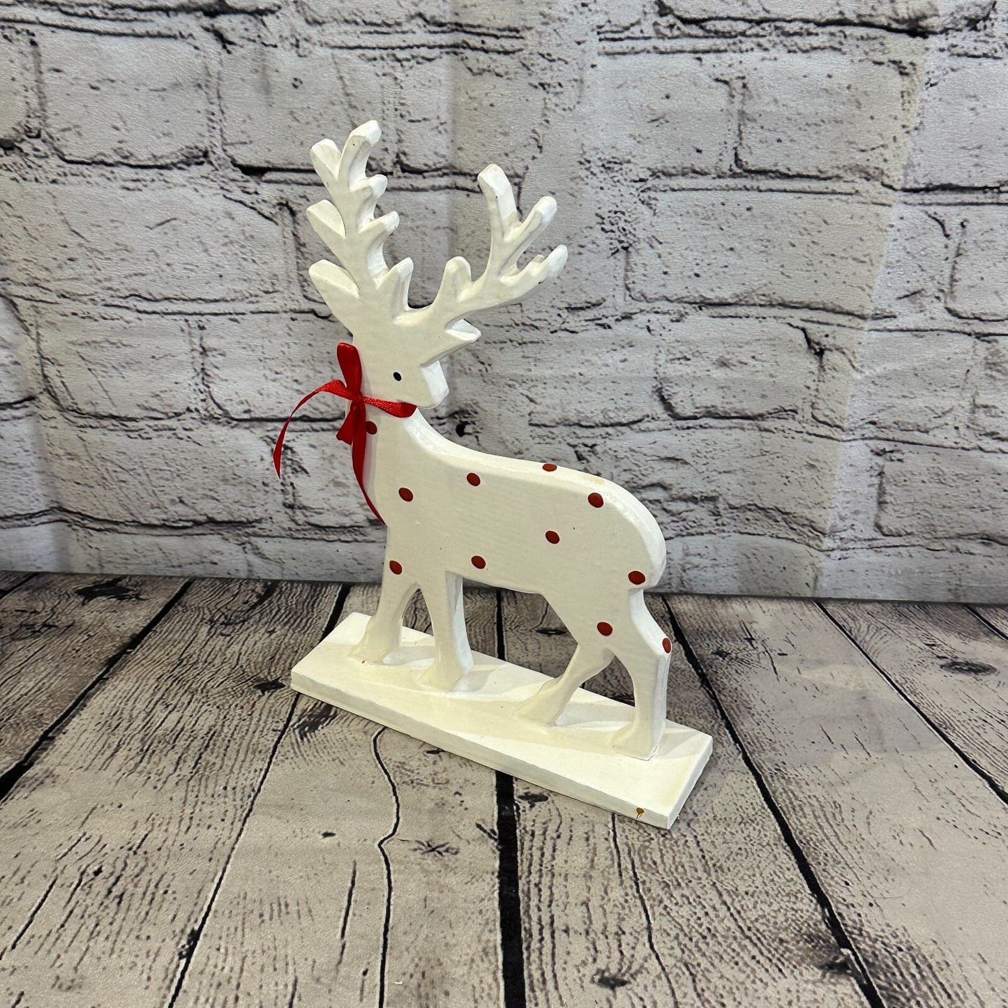 25cm x 20cm White Handcrafted Wood Reindeer Xmas Christmas Ornament Antlers