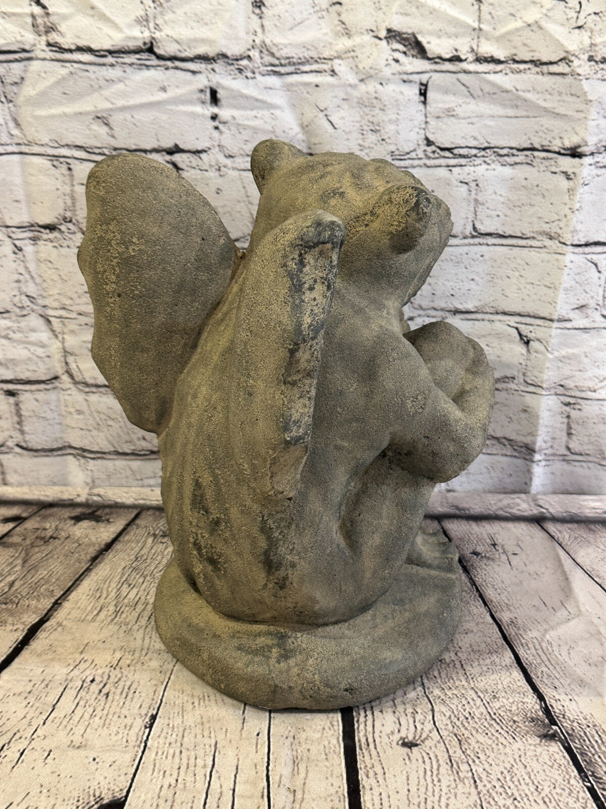 Sitting Gargoyle Stone Garden 34cm x 20cm Ornament Outdoor Indoor Statue Hindu