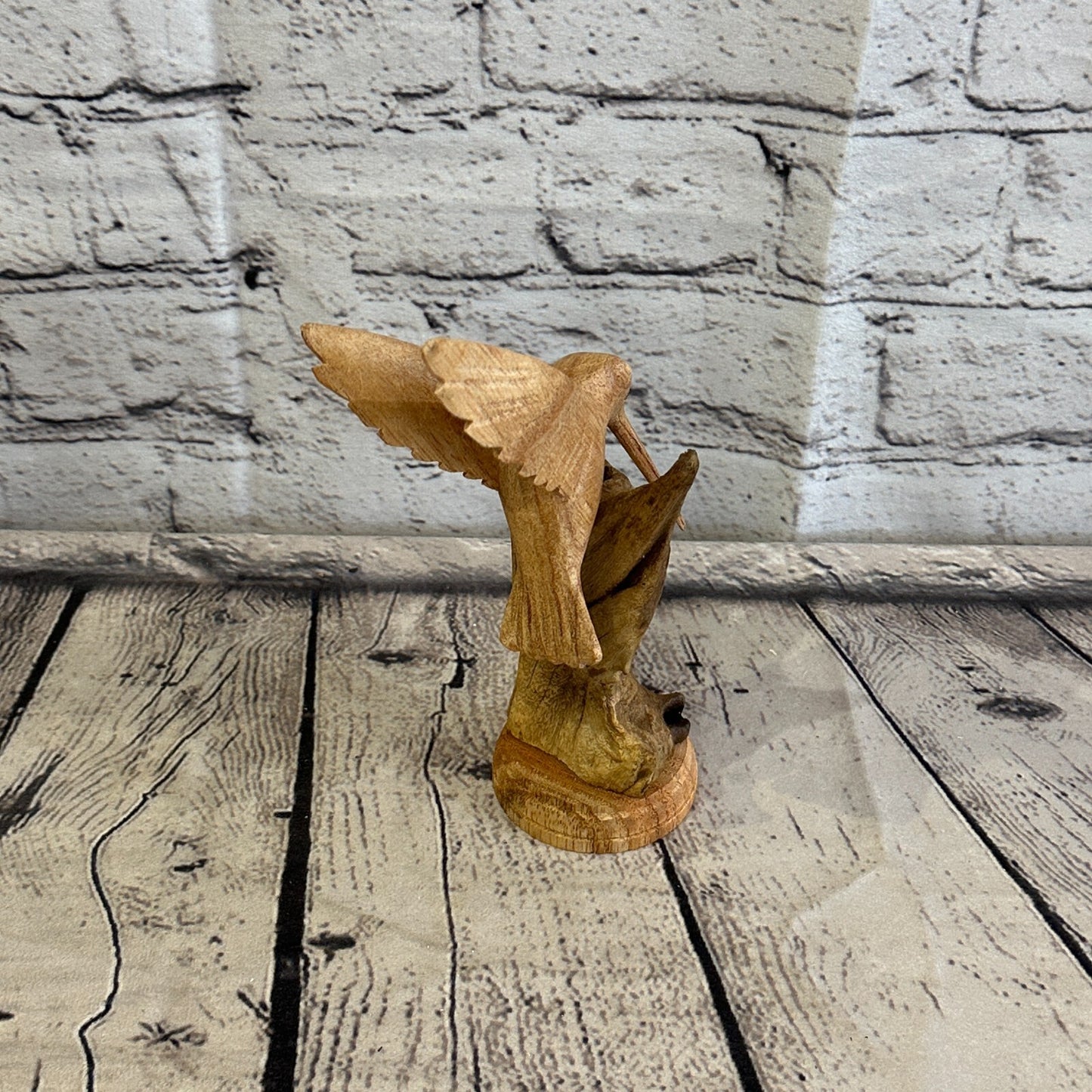 20cm Single Humming Bird Mushroom Parasite Ornament Natural Carving Wooden