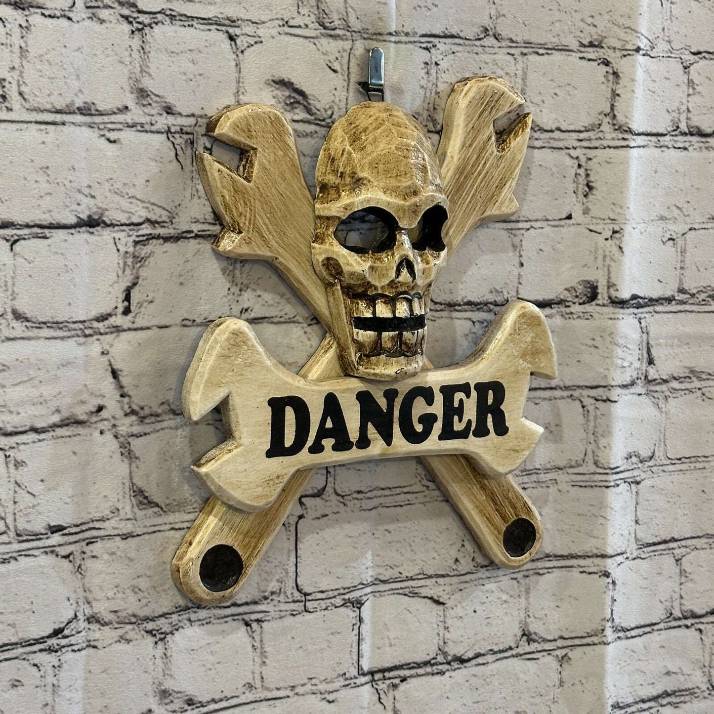Skull & Crossbones Danger Mechanic Pirate Sign Door Plaque 30cm x 25cm