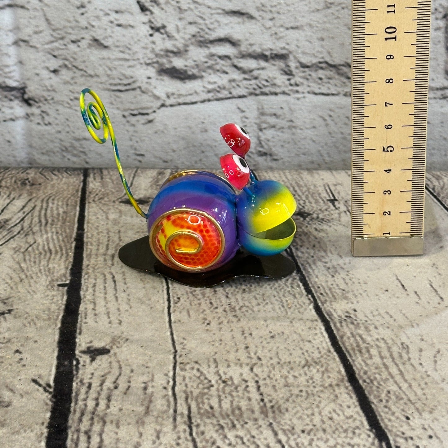 10cm x 7cm Blue Snail Bug Cartoon Postcard Holder Ornament Painted Statue
