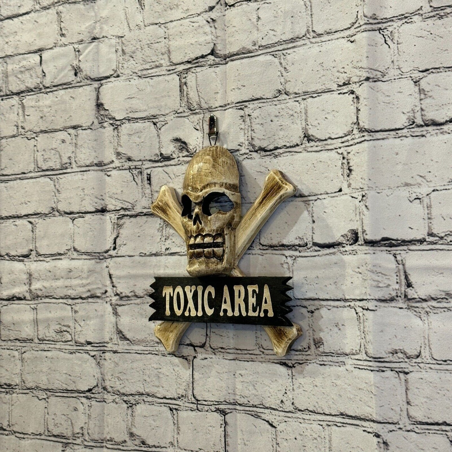 Skull & Crossbones Toxic Area Pirate Sign Door Plaque 20cm x 20cm Handmade