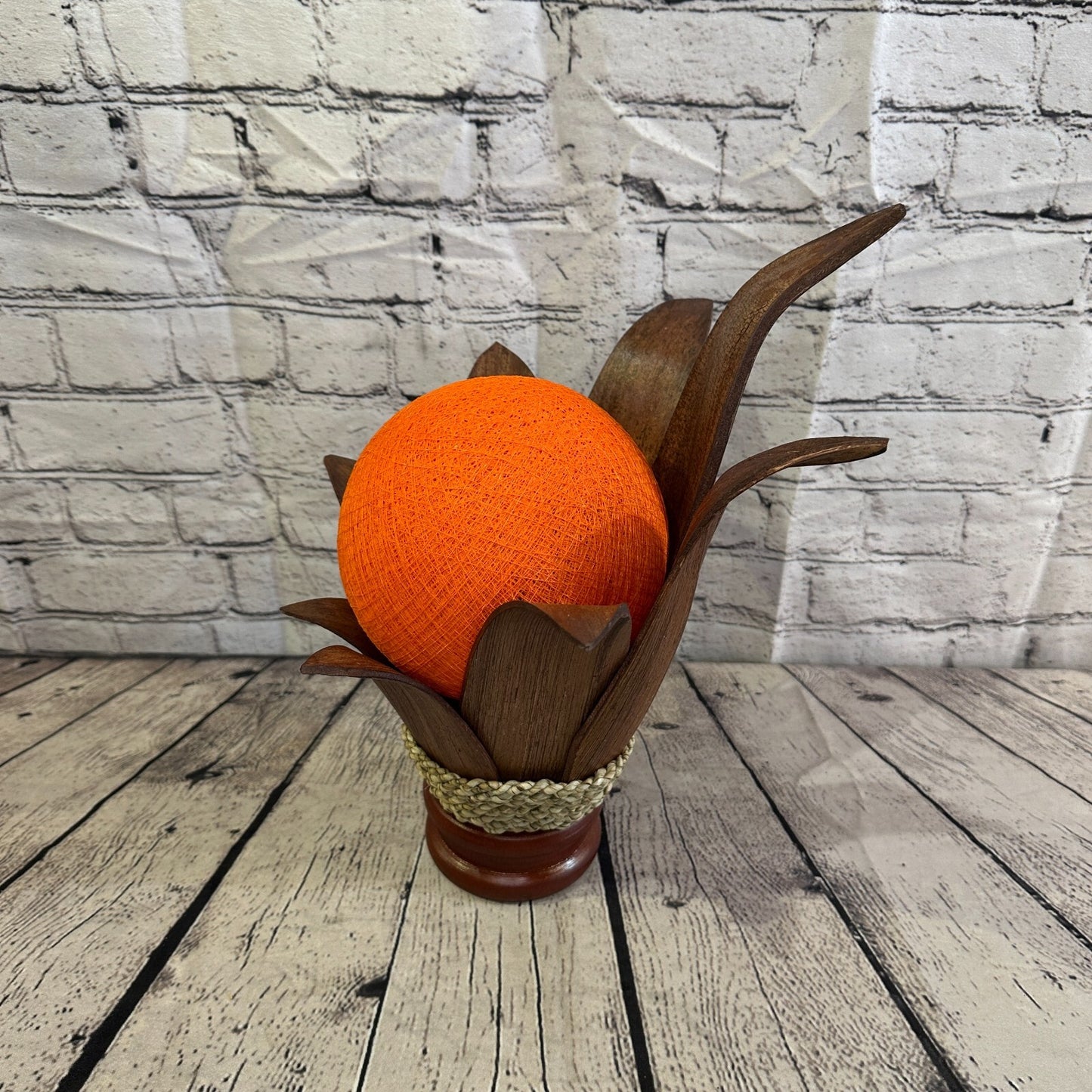 Orange Light Brown Natural 40cm Tall Leaf Lamp Twist LED UK Mains Plug Design 5