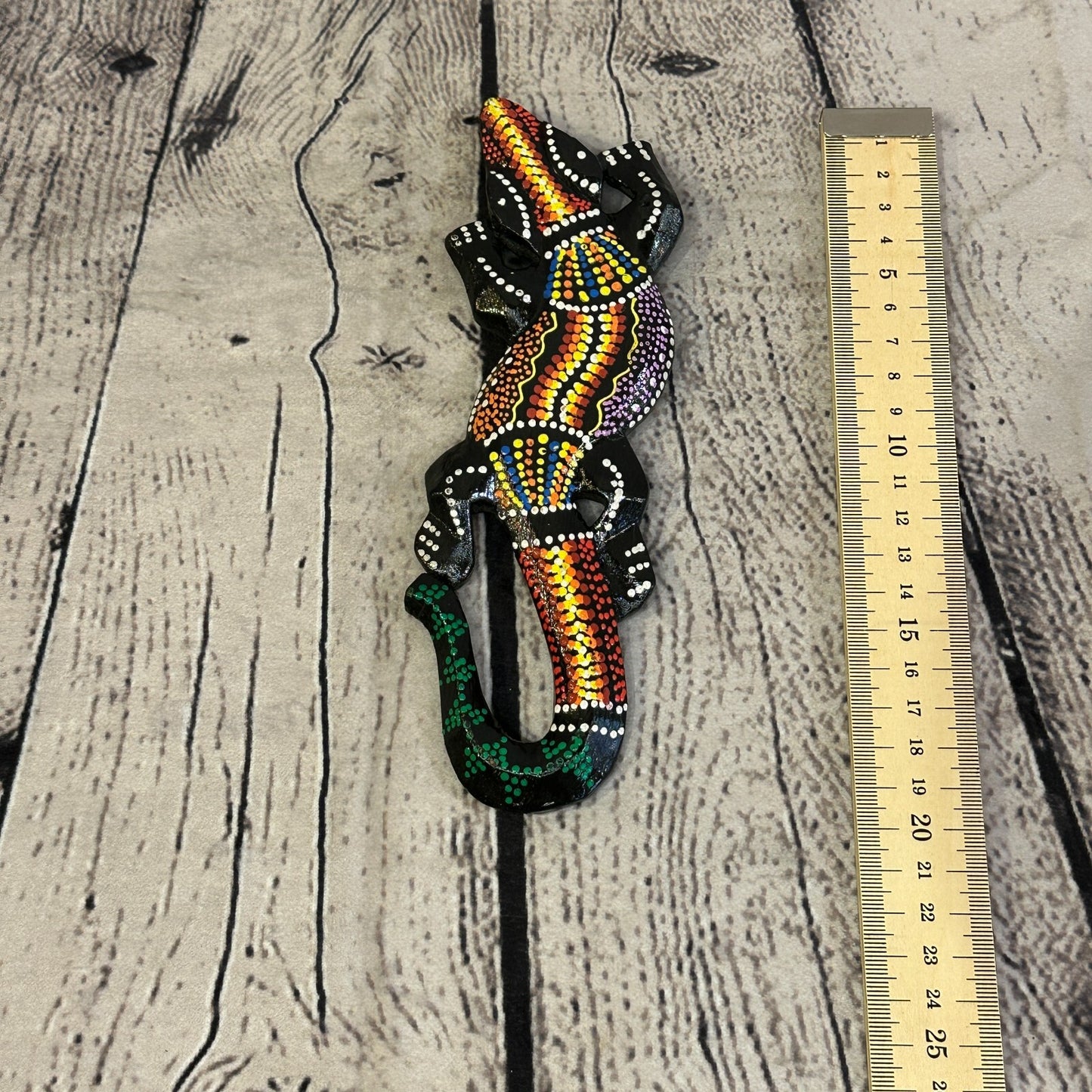 20cm Gecko Carved Wooden Dot Painted Ethnic Tribal Tiki Wall Handmade No 5