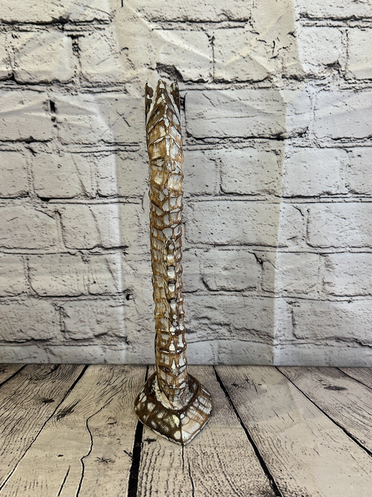 30cm Brown Plain Wooden Shabby Seahorse Statue Ornament Fair Trade Handcarved