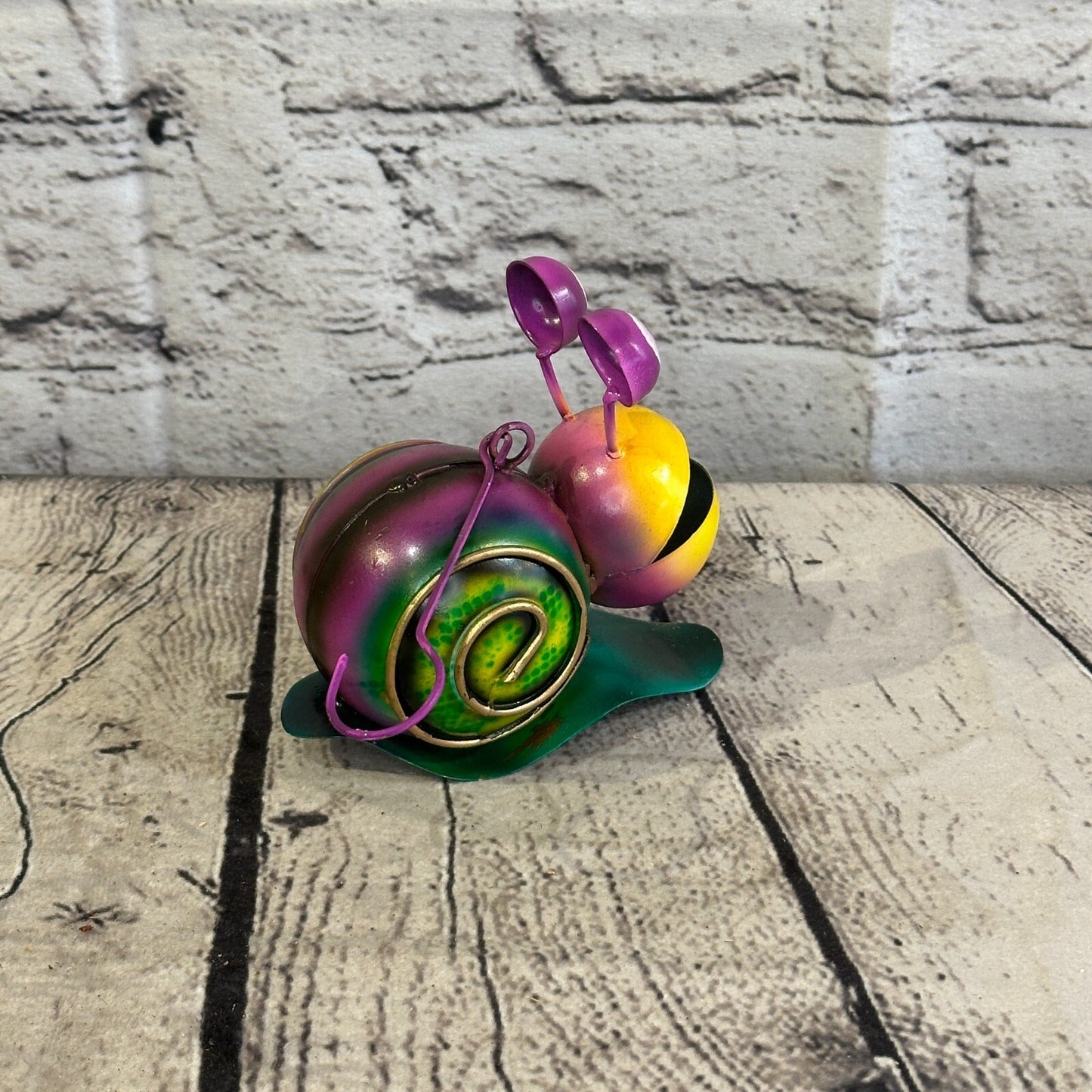 10cm x 10cm Purple Snail Bug Cartoon Hanging Hook Ornament Painted Statue