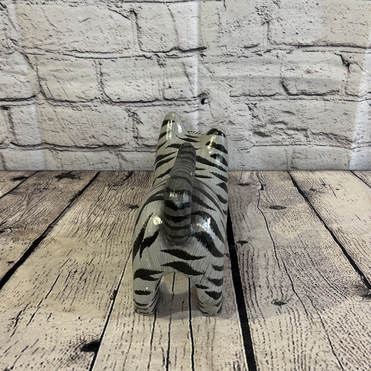 22cm x 14cm Grey White Style Painted Wooden Hand Carved Stretching Cat Wooden