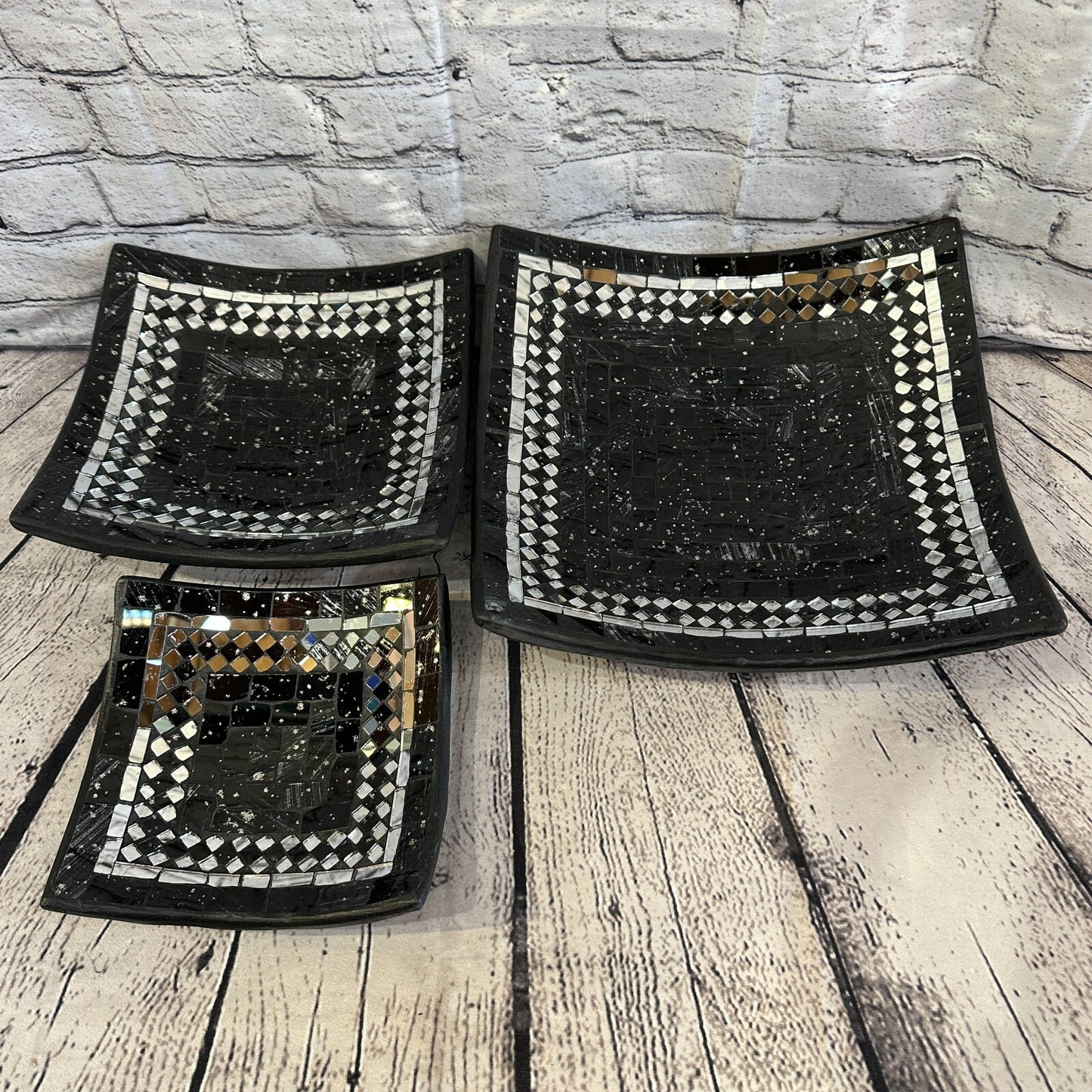 20cm Black Square Mosaic Handmade Ceramic Glass Tile Bowl Fruit