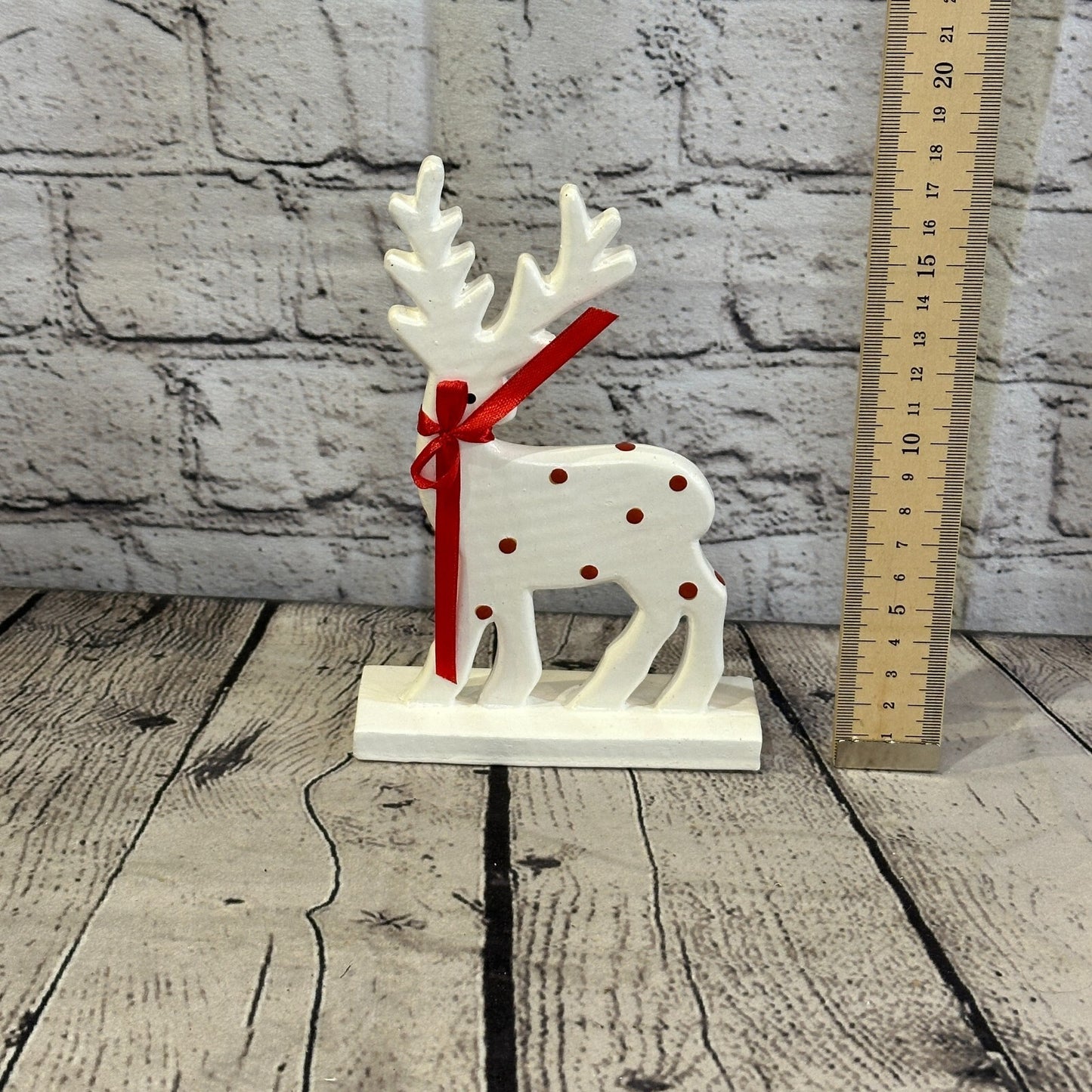 18cm x 10cm White Handcrafted Wood Reindeer Xmas Christmas Ornament Antlers