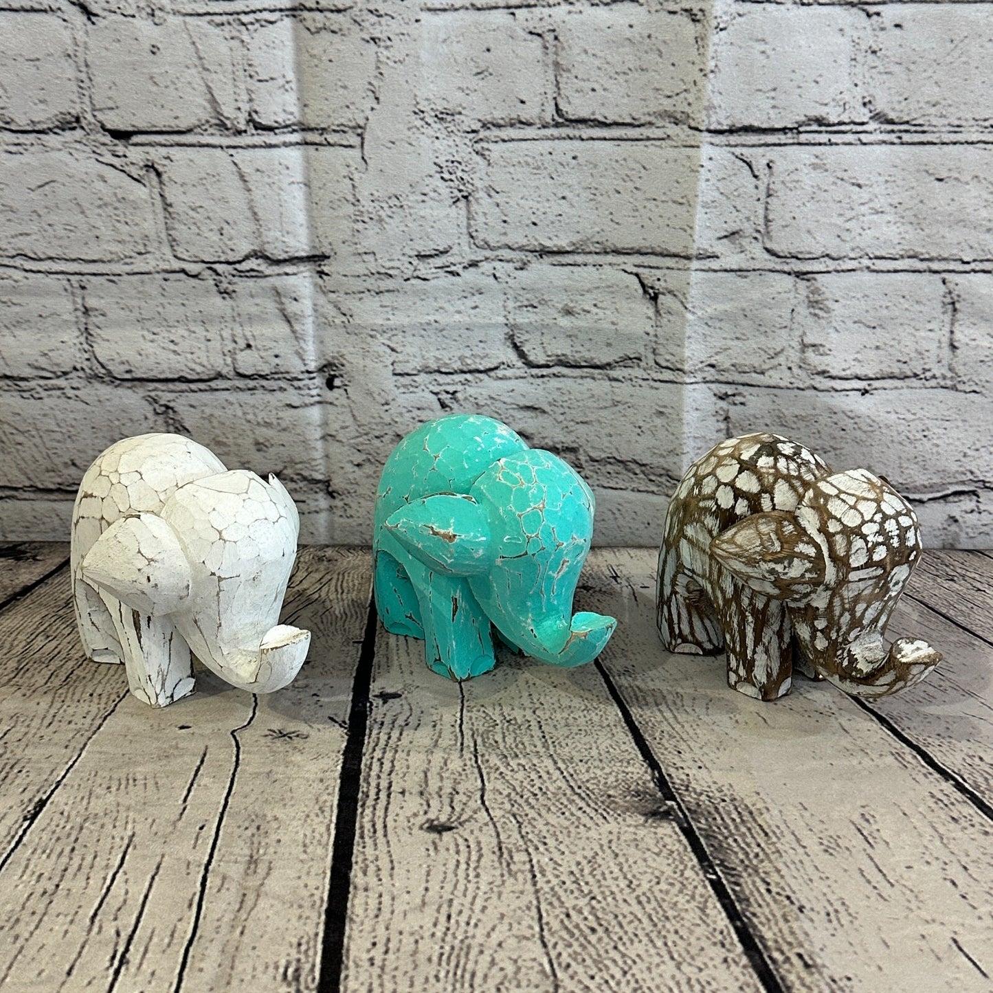 Green Wooden Elephant With Shabby Pattern 10cm x 10cm Handmade and Fairtrade