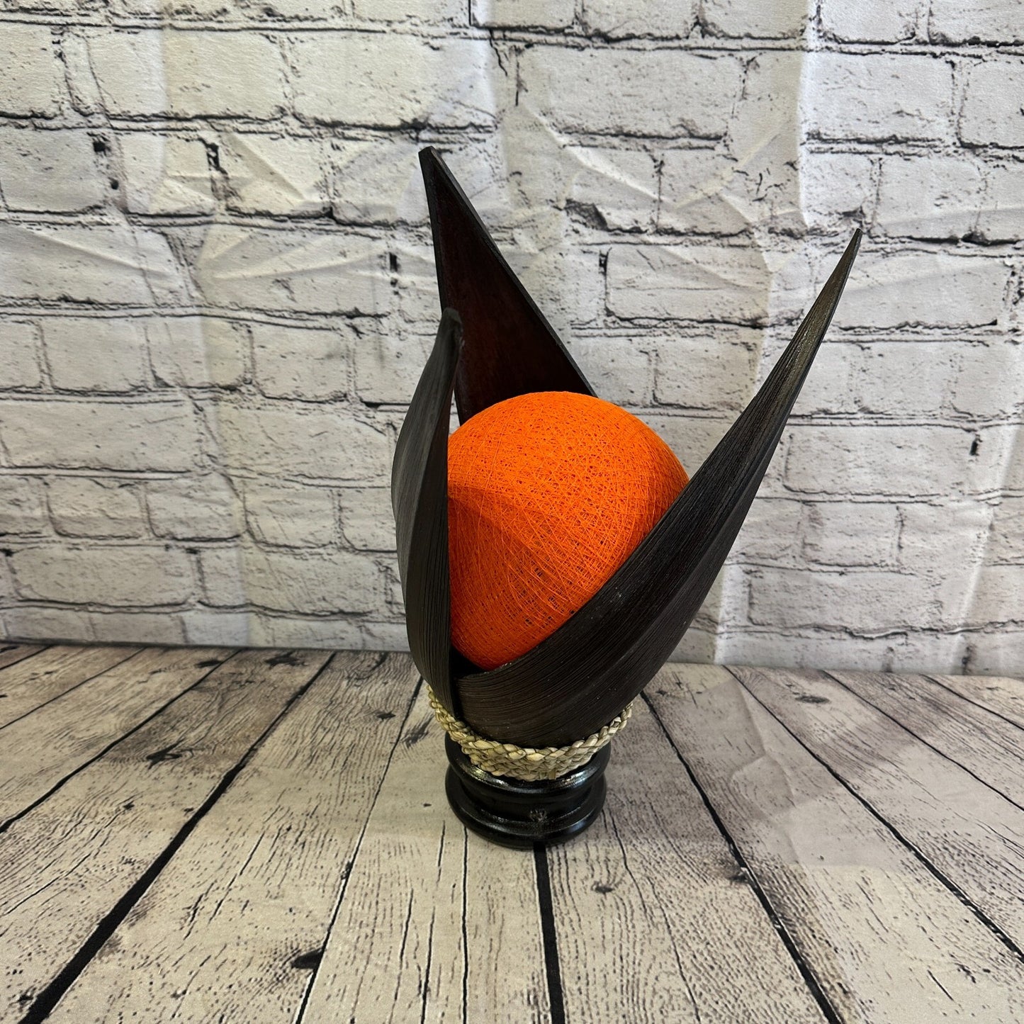 Orange Dark Brown Natural 40cm Tall Leaf Lamp Twist LED UK Mains Plug Design 1
