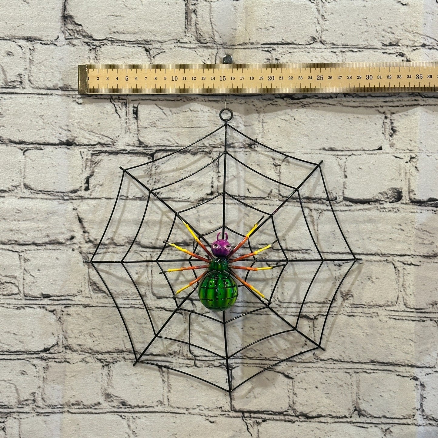 30cm x 30cm Green Pink Spider On Web Bug Metal Tin Wall Hanging Ornament Statue
