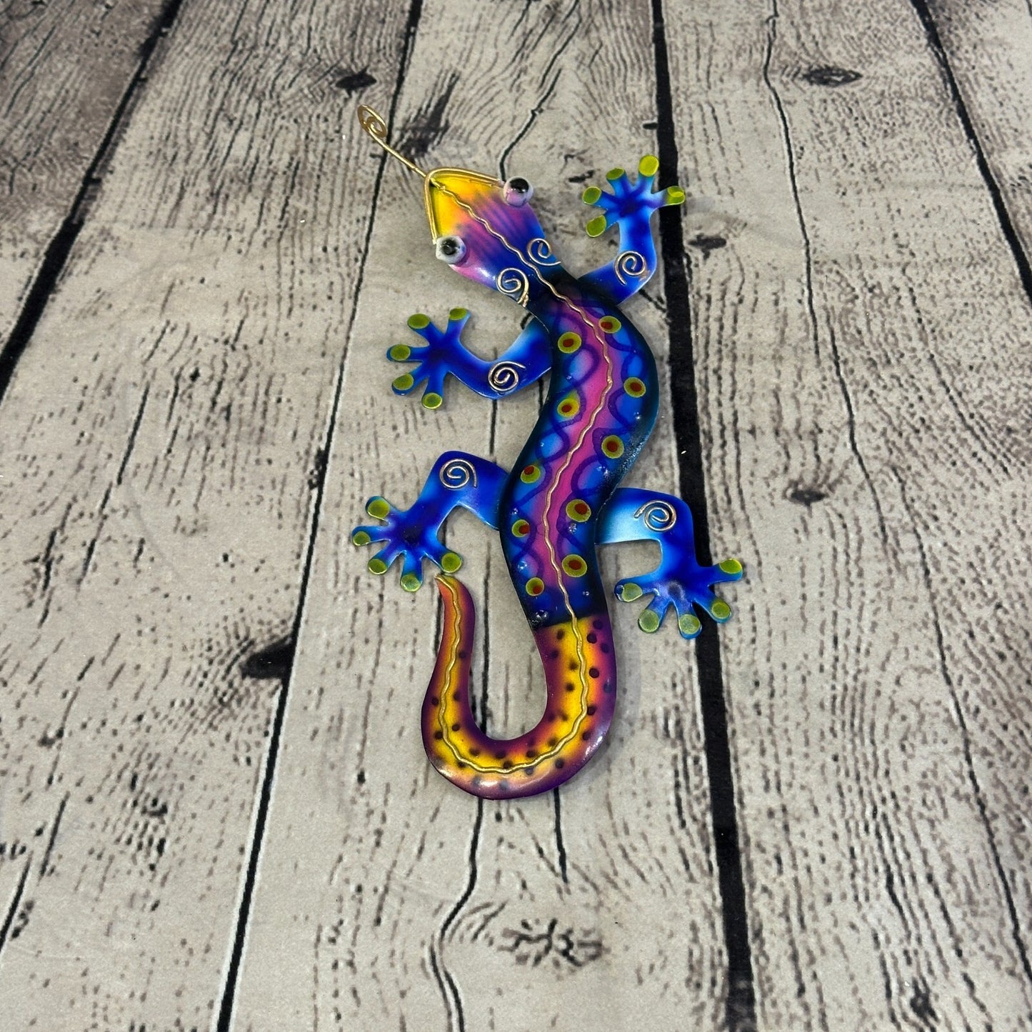 20cm x 10cm Blue Gecko Lizard Metal Tin Wall Hanging Ornament Painted Statue