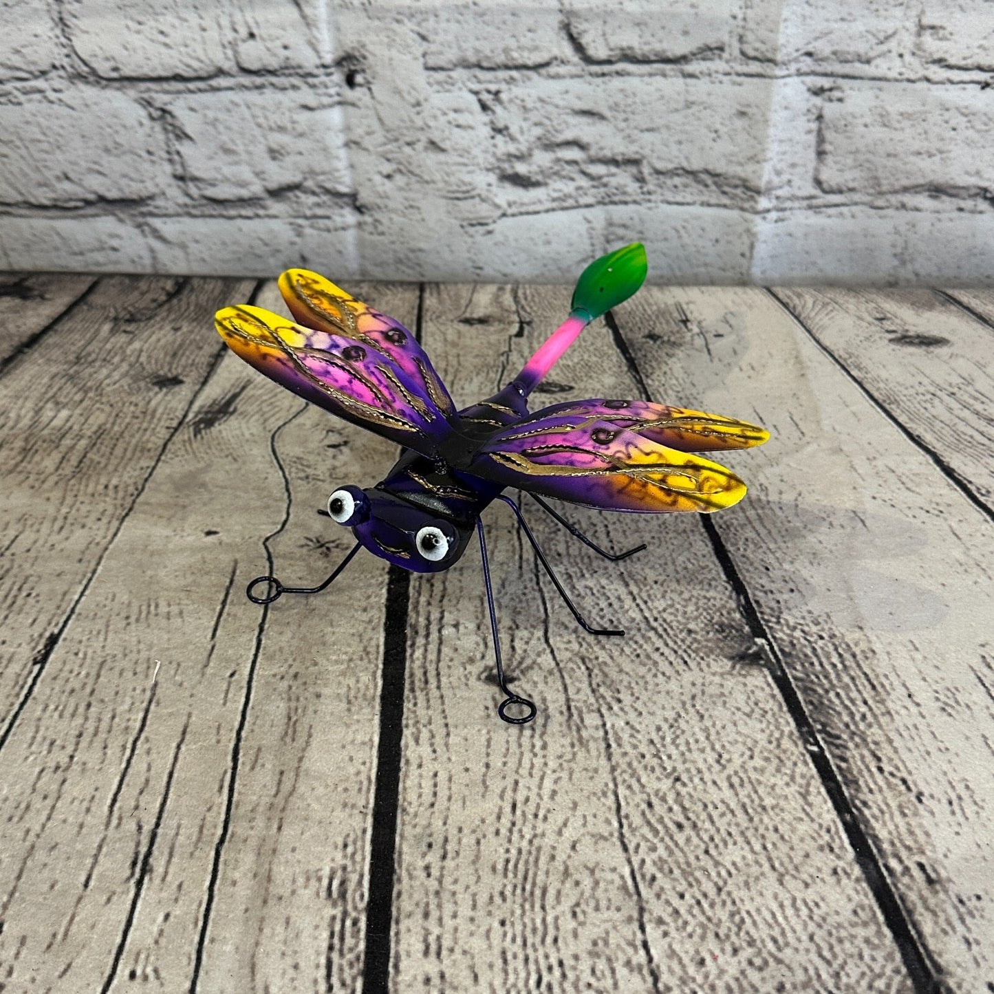 20cm x 15cm Purple Dragonfly Bug Metal Tin Wall Hanging Ornament Painted Statue