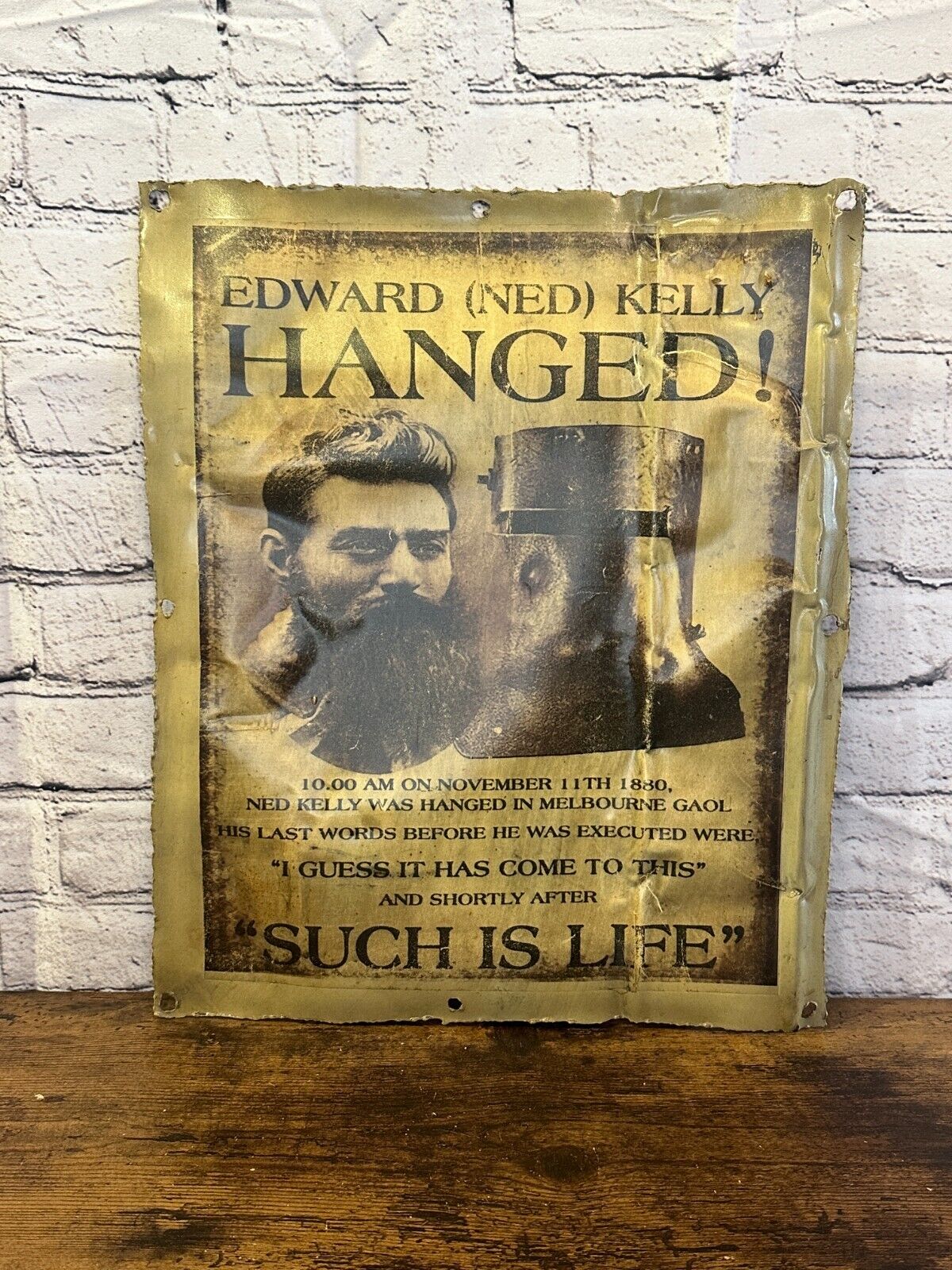 Ned Kelly Hanged Newspaper Wall Plaque 42cm x 36cm Vintage Retro Tin Sign