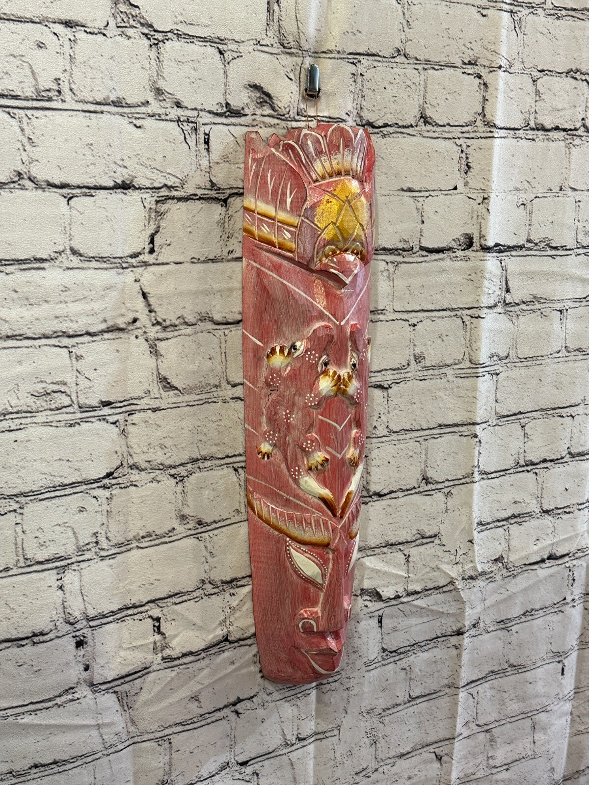 50cm Pink Gecko Hand Carved Fair Trade Wooden Animal Wall Art Hang Mask