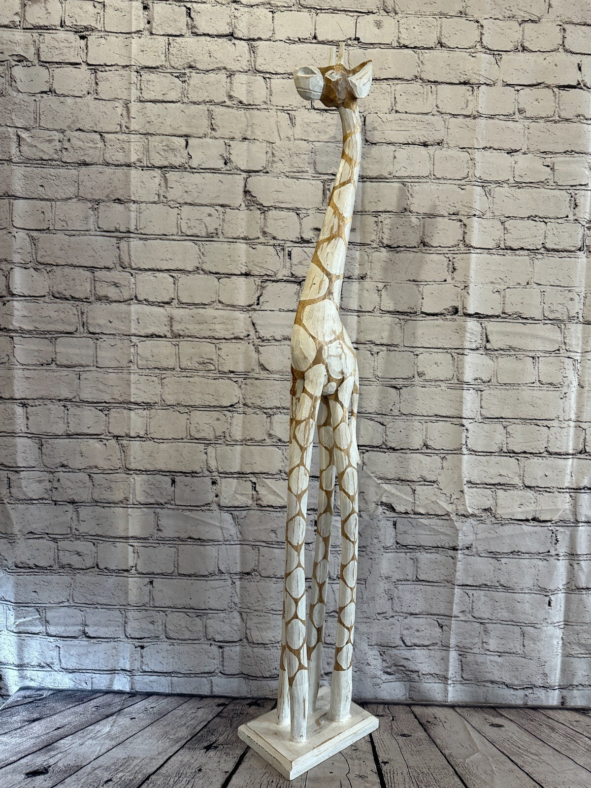 100cm White Dot Painted Wood Giraffe Tall Statue Wood Modern Hand Carved Painted
