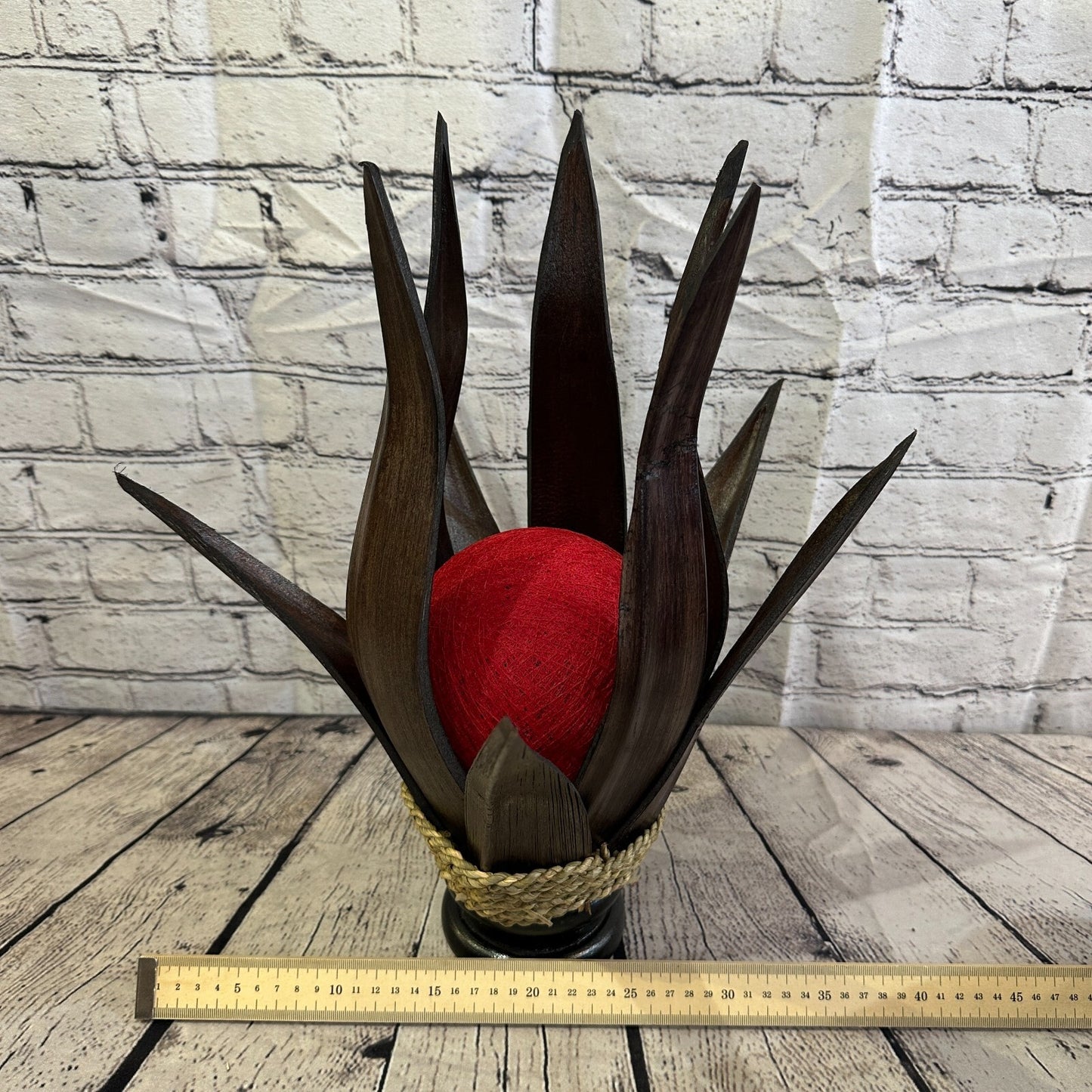 Red Brown Leaf Natural 45cm Tall Leaf Lamp Twist LED UK Mains Plug Design 6