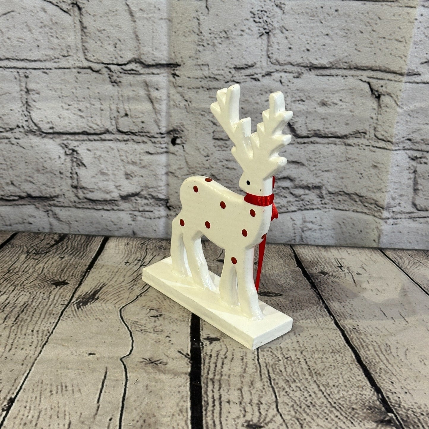 18cm x 10cm White Handcrafted Wood Reindeer Xmas Christmas Ornament Antlers