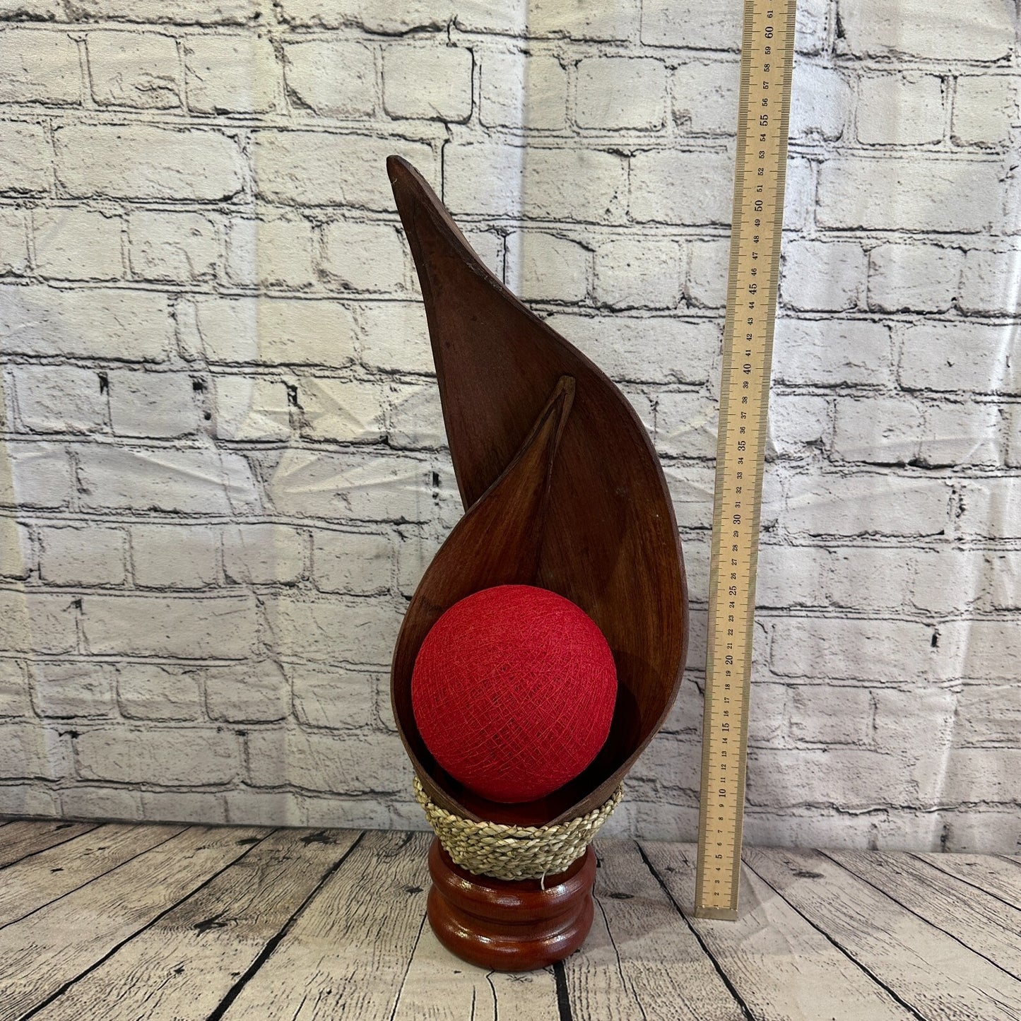 Red Light Brown Natural 60cm Tall Leaf Lamp Twist LED UK Mains Plug Design 4