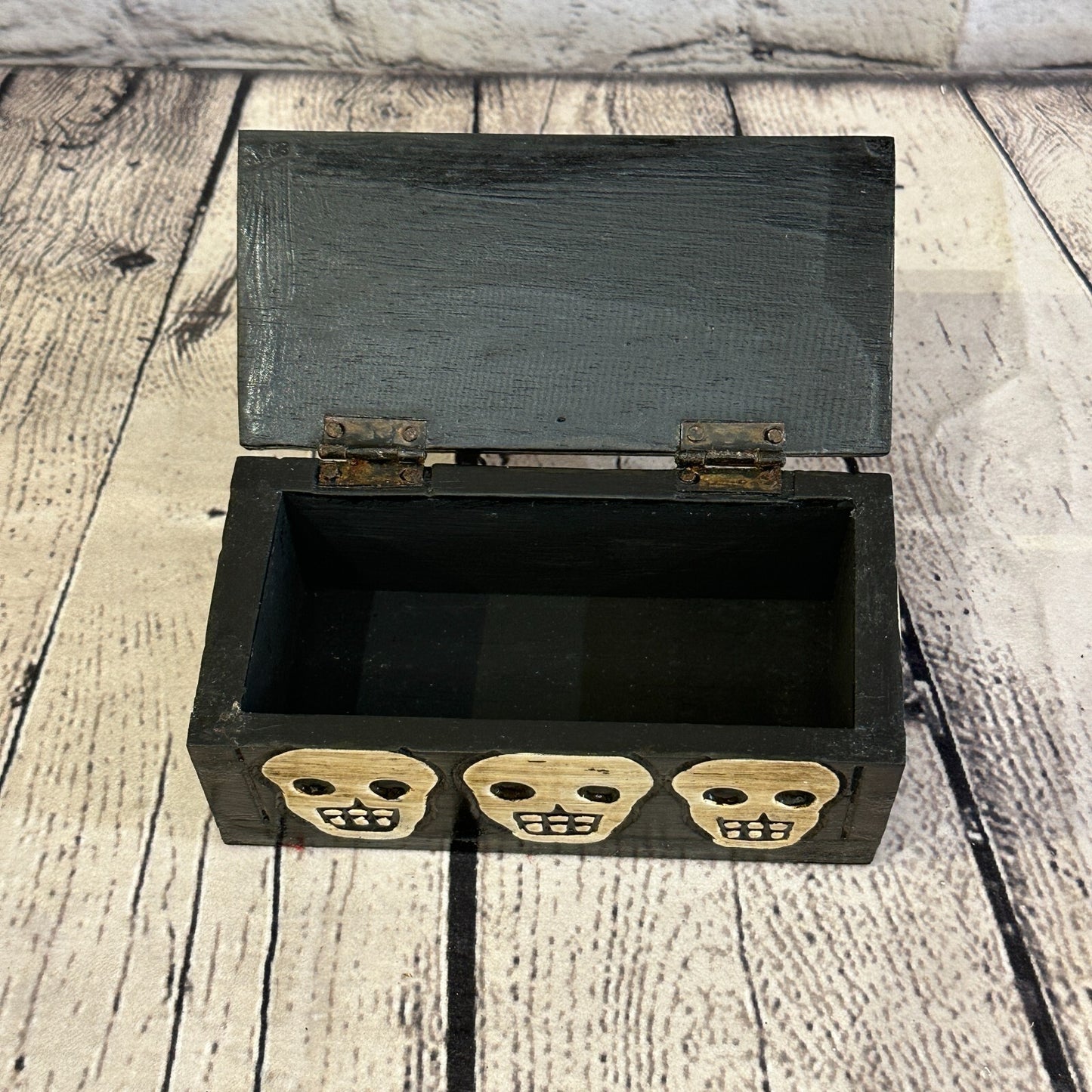 15cm x 8cm x 8cm Square Wooden Gothic Skeleton Skull Coffin Jewellery Box
