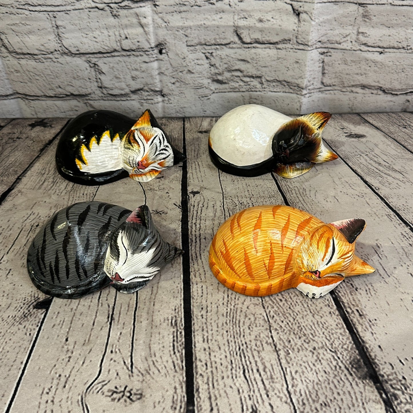 14cm Black Style Painted Wooden Hand Carved Snoozing Cat Sleeping Cat Wooden