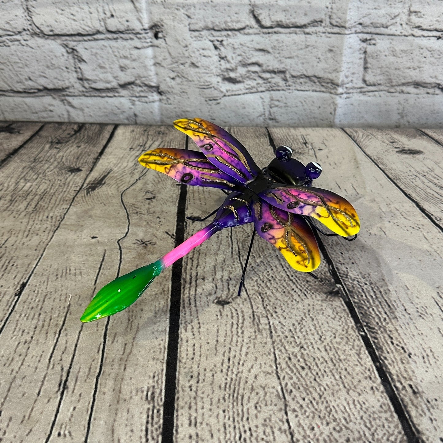 20cm x 15cm Purple Dragonfly Bug Metal Tin Wall Hanging Ornament Painted Statue