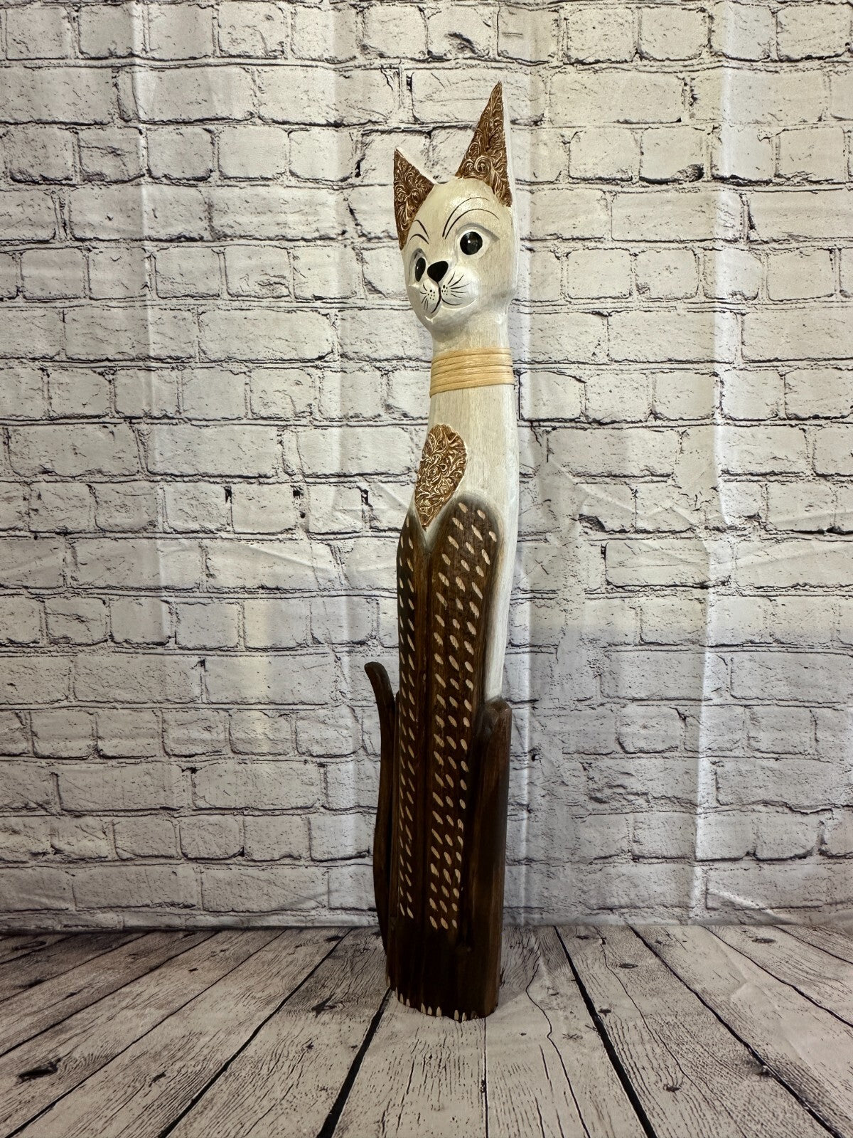80cm Brown White Flower Wooden Shabby Cat Statue Ornament Fair Trade Handcarved