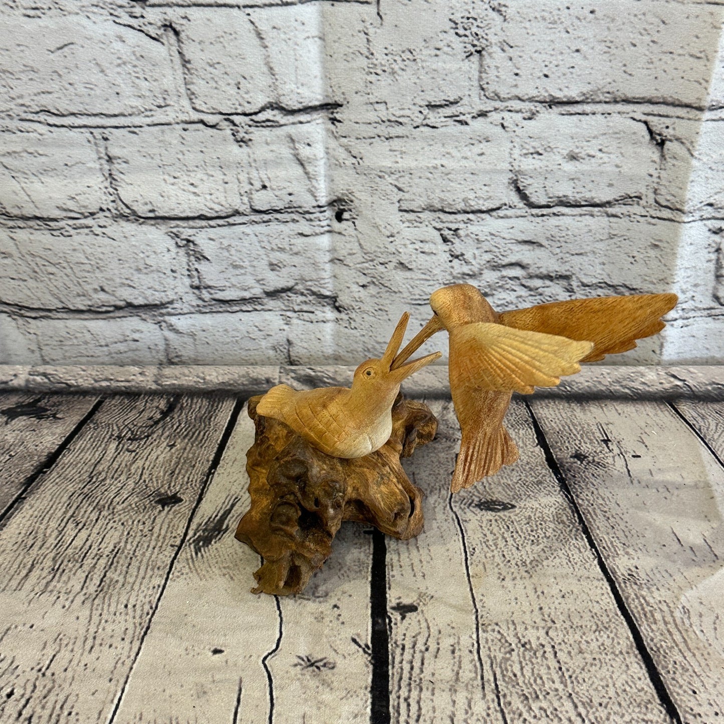 20cm Humming Bird With Baby Mushroom Parasite Ornament Natural Carving Wooden