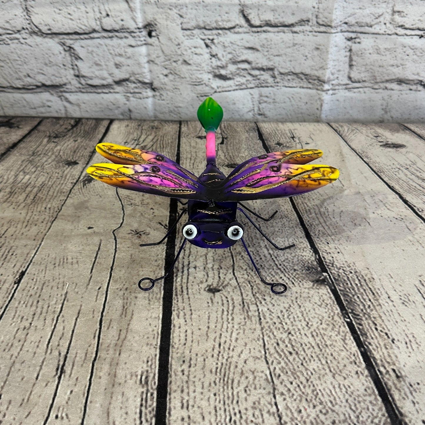 20cm x 15cm Purple Dragonfly Bug Metal Tin Wall Hanging Ornament Painted Statue