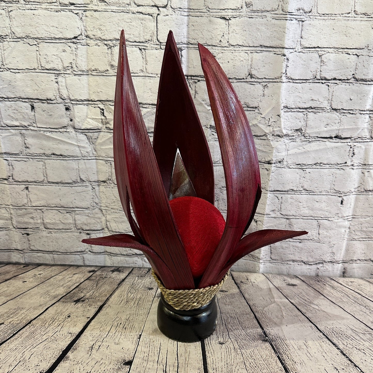 Red Red Leaf Natural 50cm Tall Leaf Lamp Twist LED UK Mains Plug Design 11
