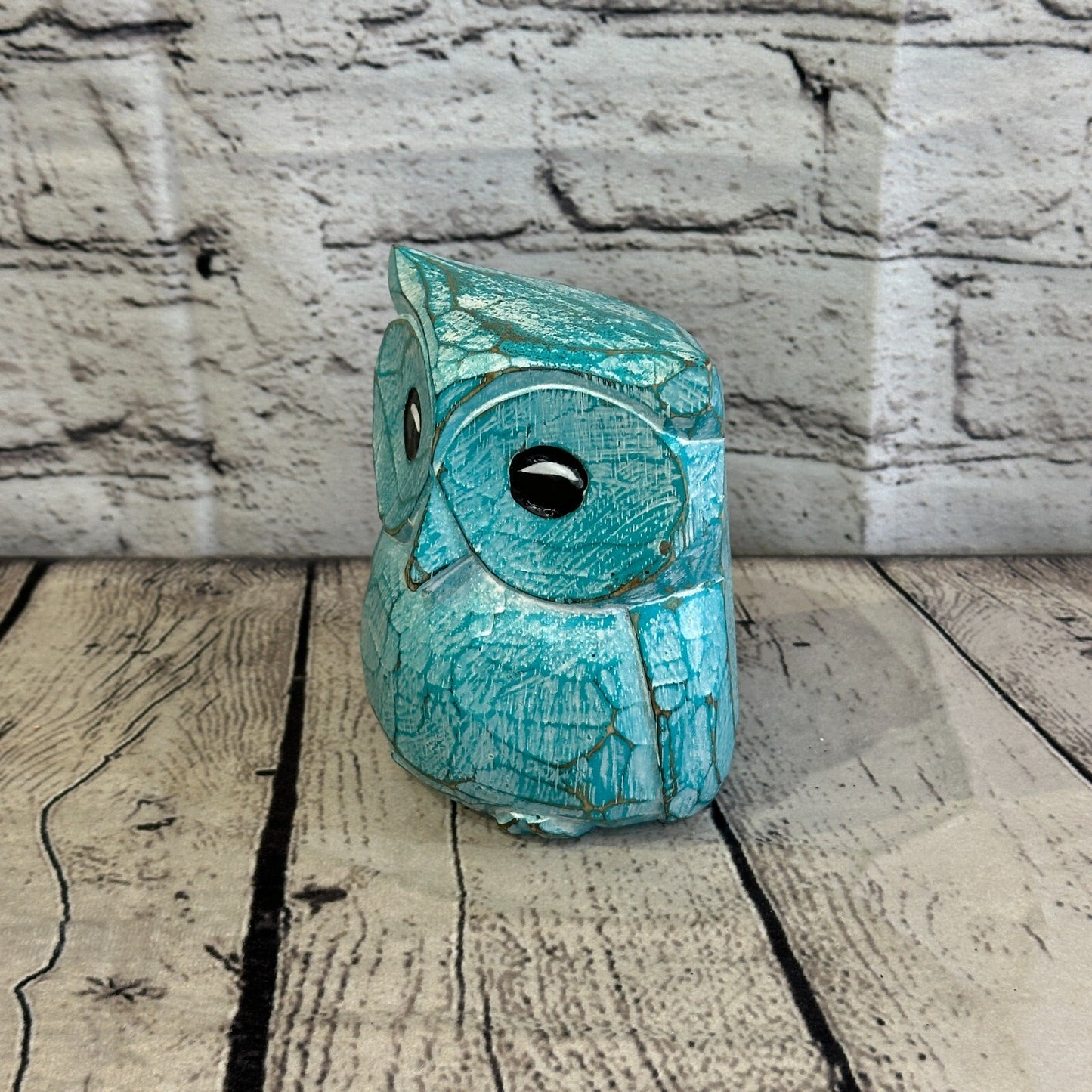 12cm x 10cm Green Flower Wooden Shabby Owl Statue Ornament Fair Trade Handcarved