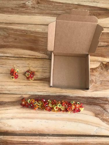 Red &amp; Orange Lucite Flower Bead Crafts Kit Box, Bracelet &amp; Earrings