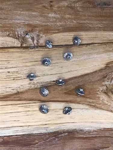10 Silver Plated Ridged Diamond Shaped Acrylic Beads