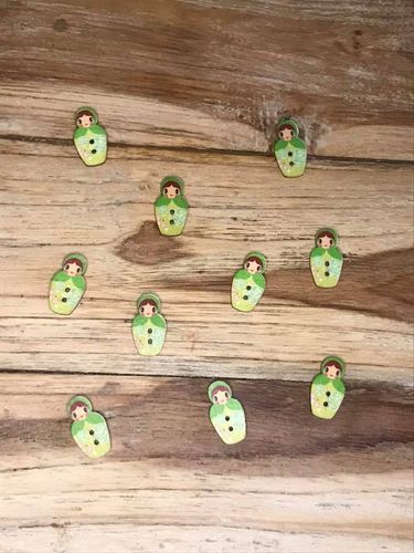 10 Green Russian Doll Wooden Buttons