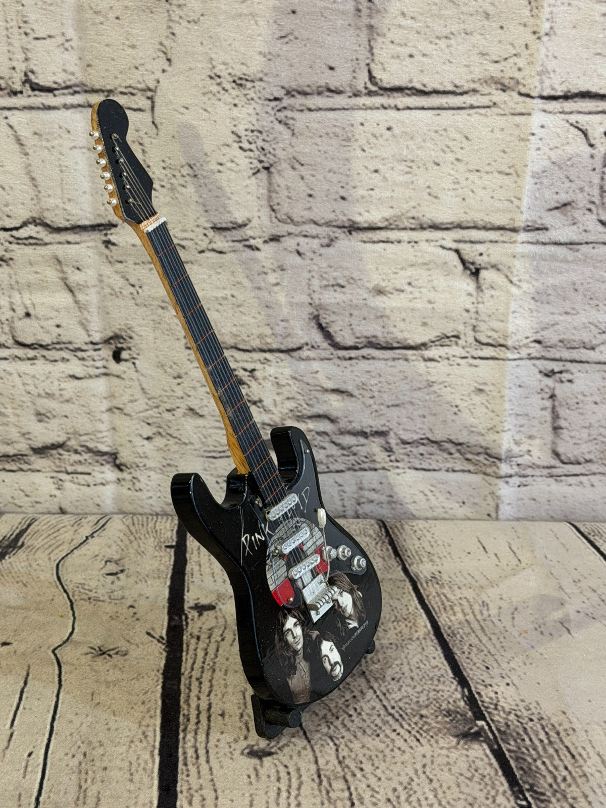 Miniature 25cm Guitar Pink Floyd Band Guitar on Stand Band Gift Display2
