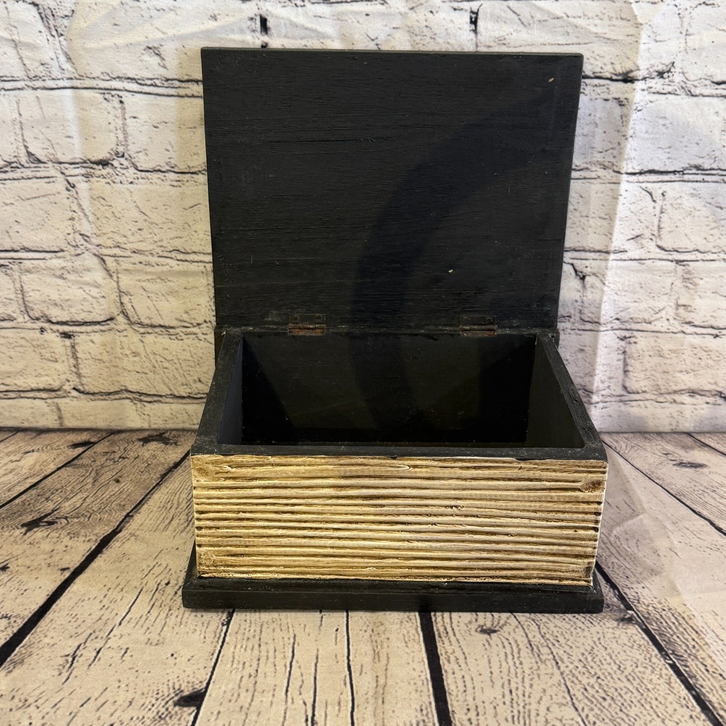 22cm x 18cm x 10cm Book Wood Gothic Skeleton Skull Coffin Jewellery Trinket Box6
