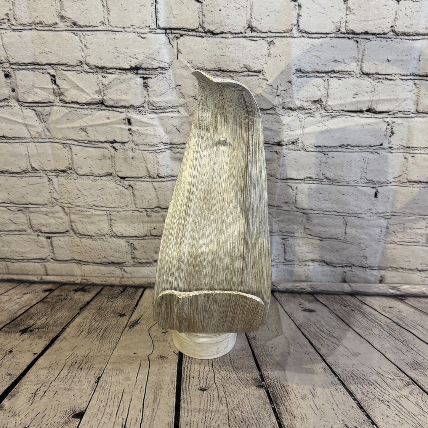 Red Light White Natural 45cm Tall Leaf Lamp Twist LED UK Mains Plug Design 83