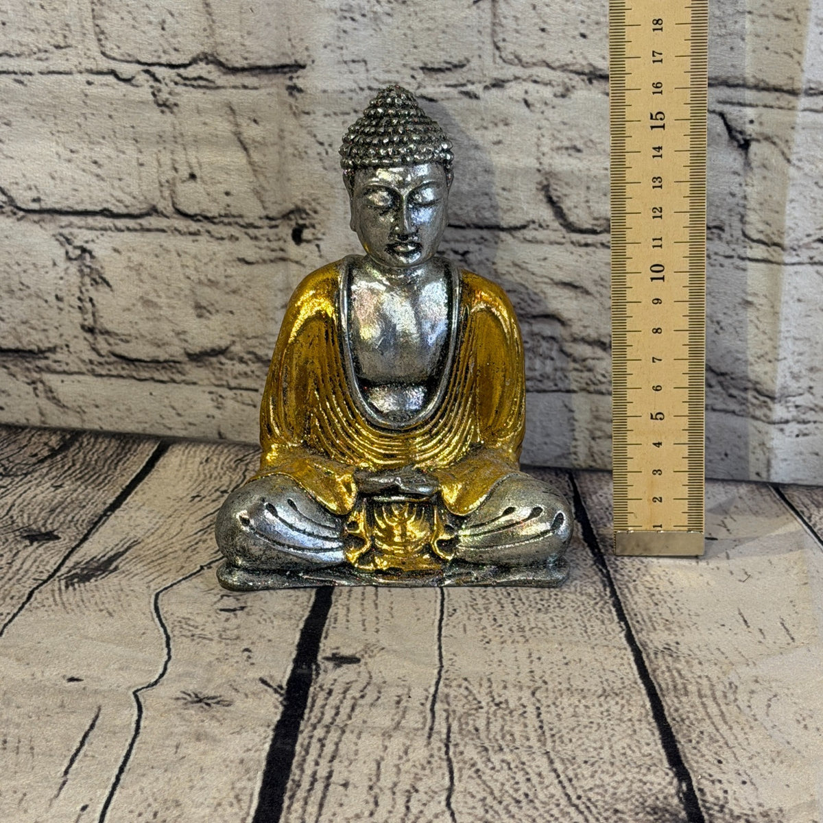 Gold & Silver 15cm x 12cm Small Thai Buddha Sitting Statue Resin Hindu5