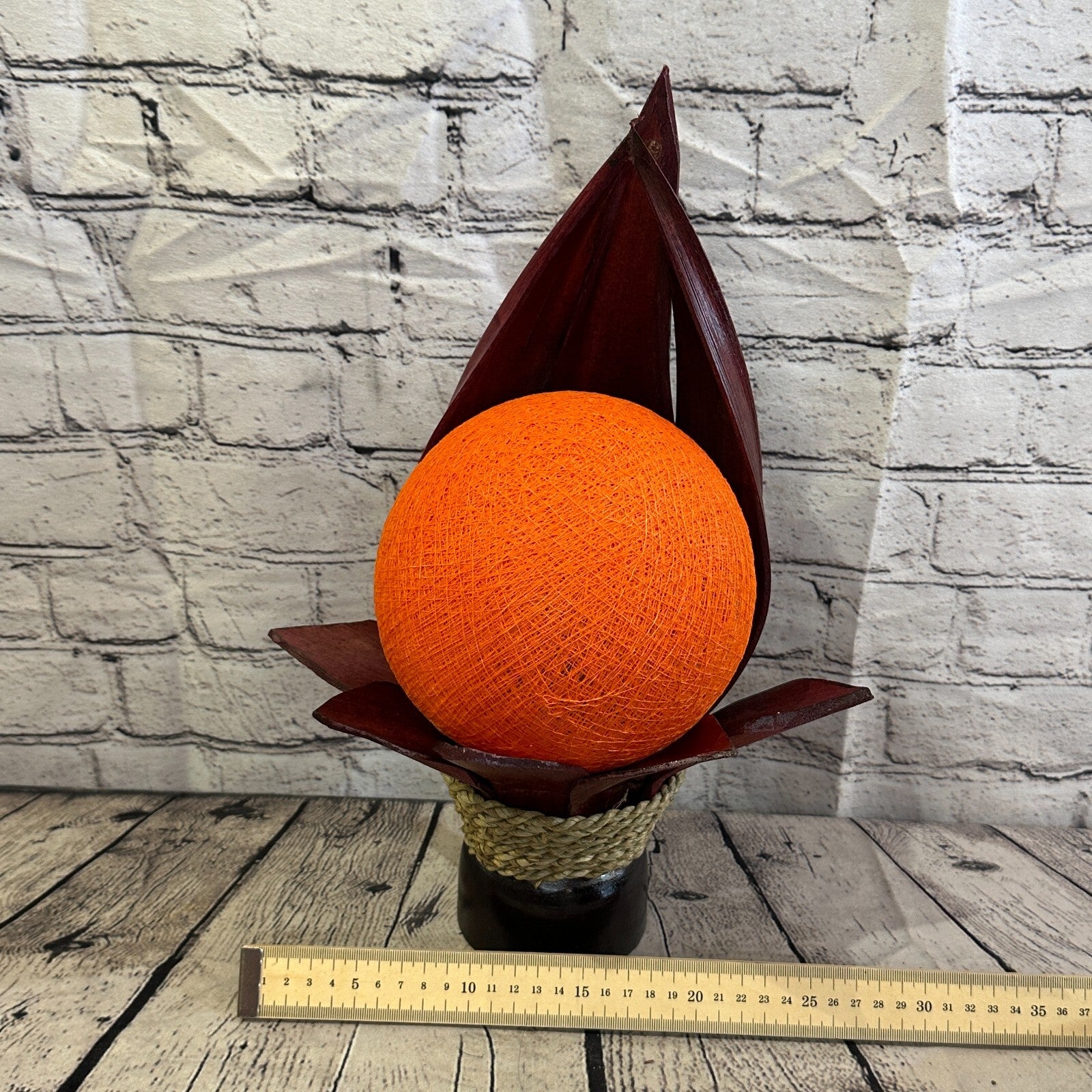 Orange Red Leaf Natural 40cm Tall Leaf Lamp Twist LED UK Mains Plug Design 95