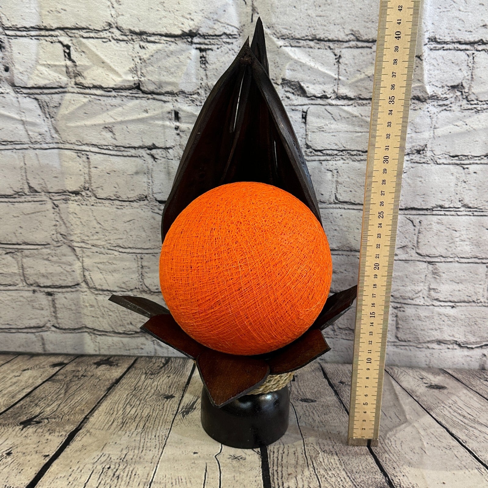 Orange Brown Leaf Natural 40cm Tall Leaf Lamp Twist LED UK Mains Plug Design 94