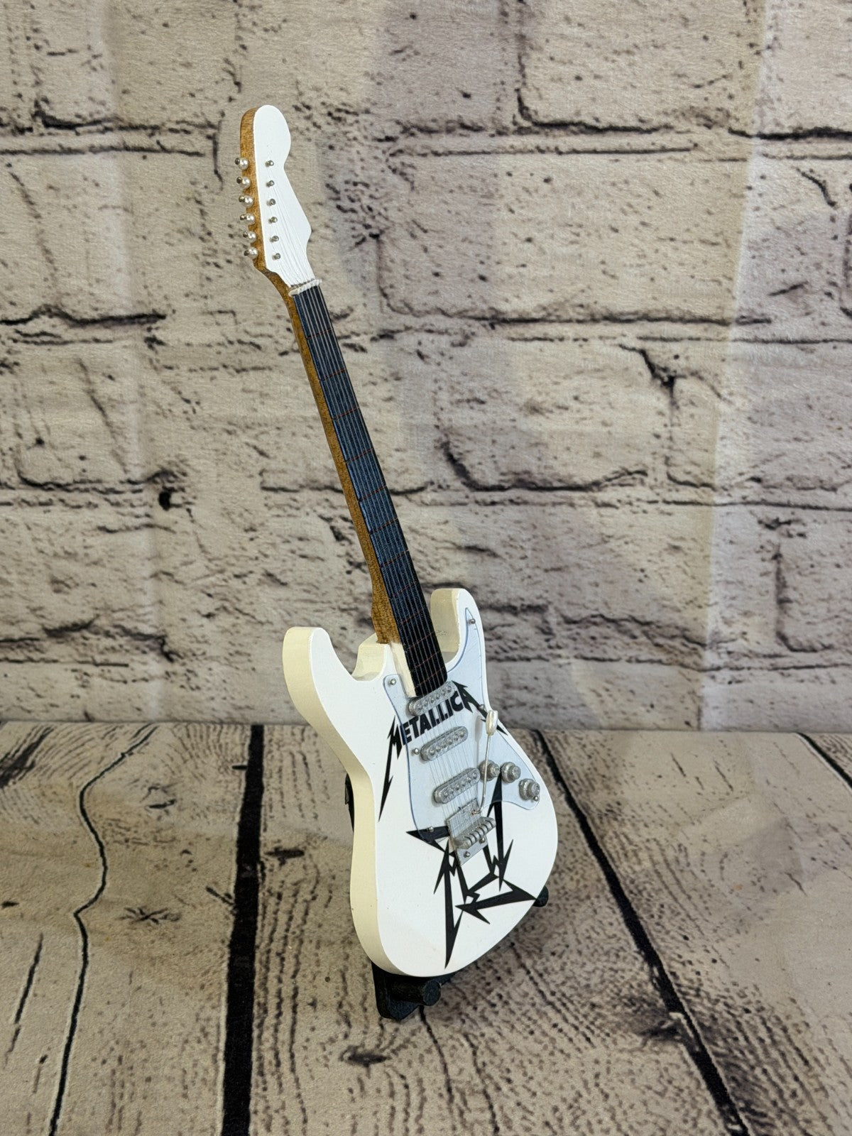 Miniature 25cm Guitar Metallica Band Guitar on Stand Band Gift Display2