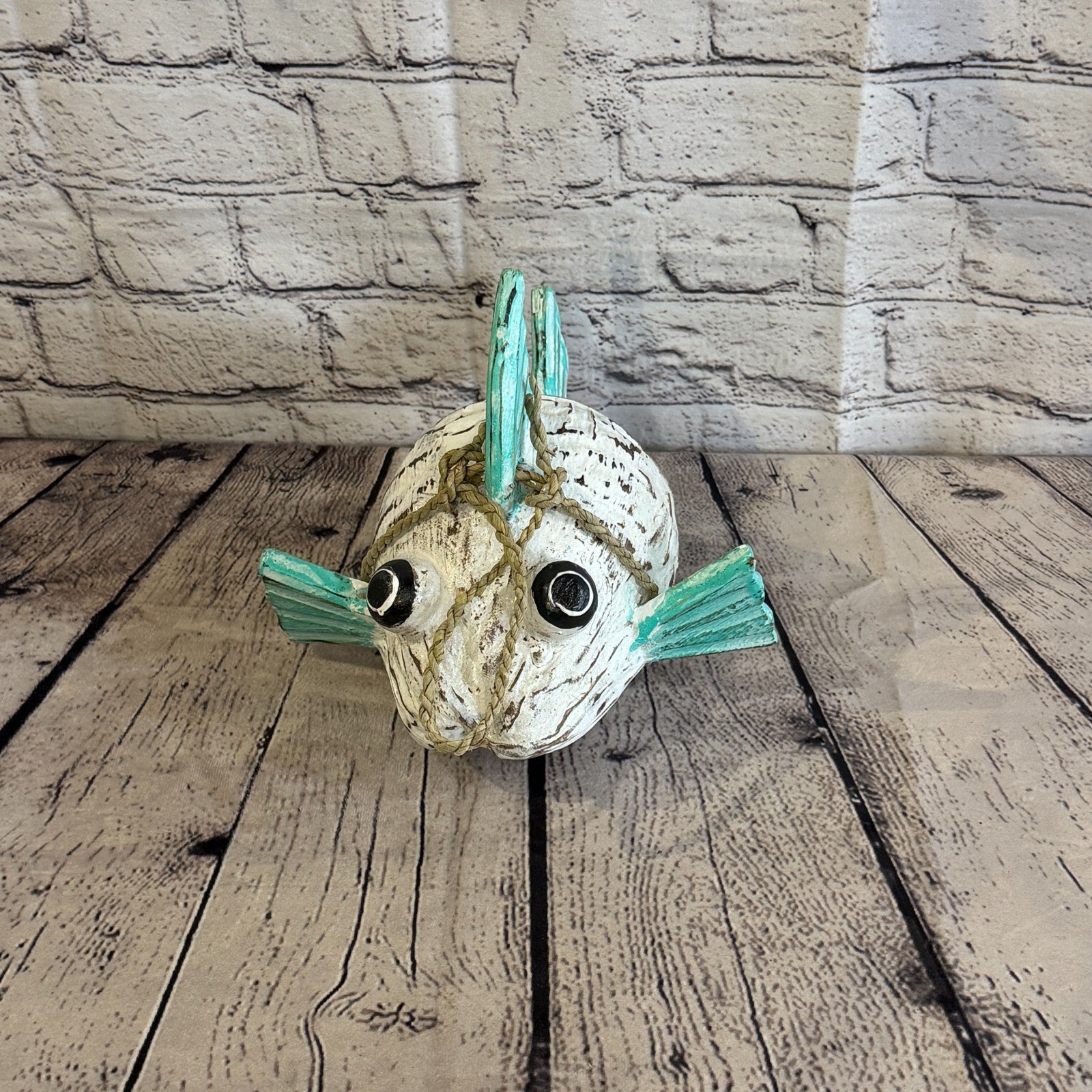 White Green Fins Folk Art Painted Puffer Fish Coconut Shell Ornaments Hanging1
