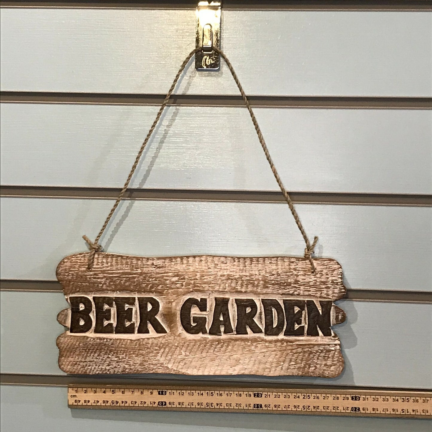 Beer Garden Word Sign Plaque Outdoor Garden Shed Den Bar Shop 30cm x 12cm4